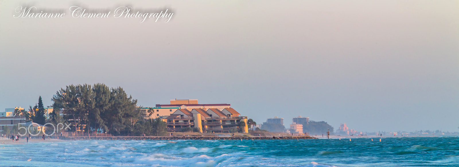 Canon EOS 1200D (EOS Rebel T5 / EOS Kiss X70 / EOS Hi) sample photo. Treasure island fog after the rain pano photography