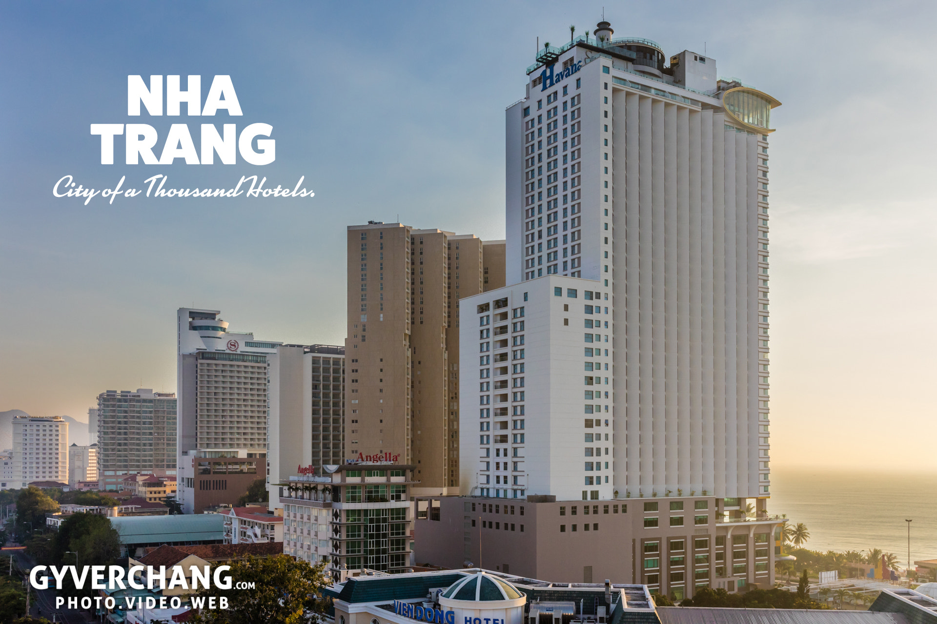 Canon EF 35mm F1.4L II USM sample photo. City of a thousand hotels photography