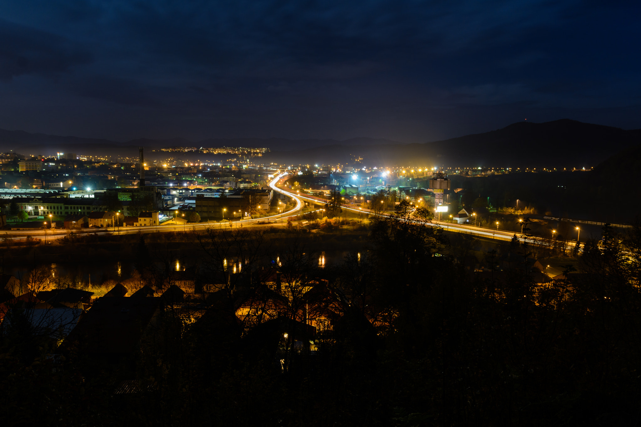 Sigma 17-70mm F2.8-4 DC Macro OS HSM | C sample photo. City at night 1 photography