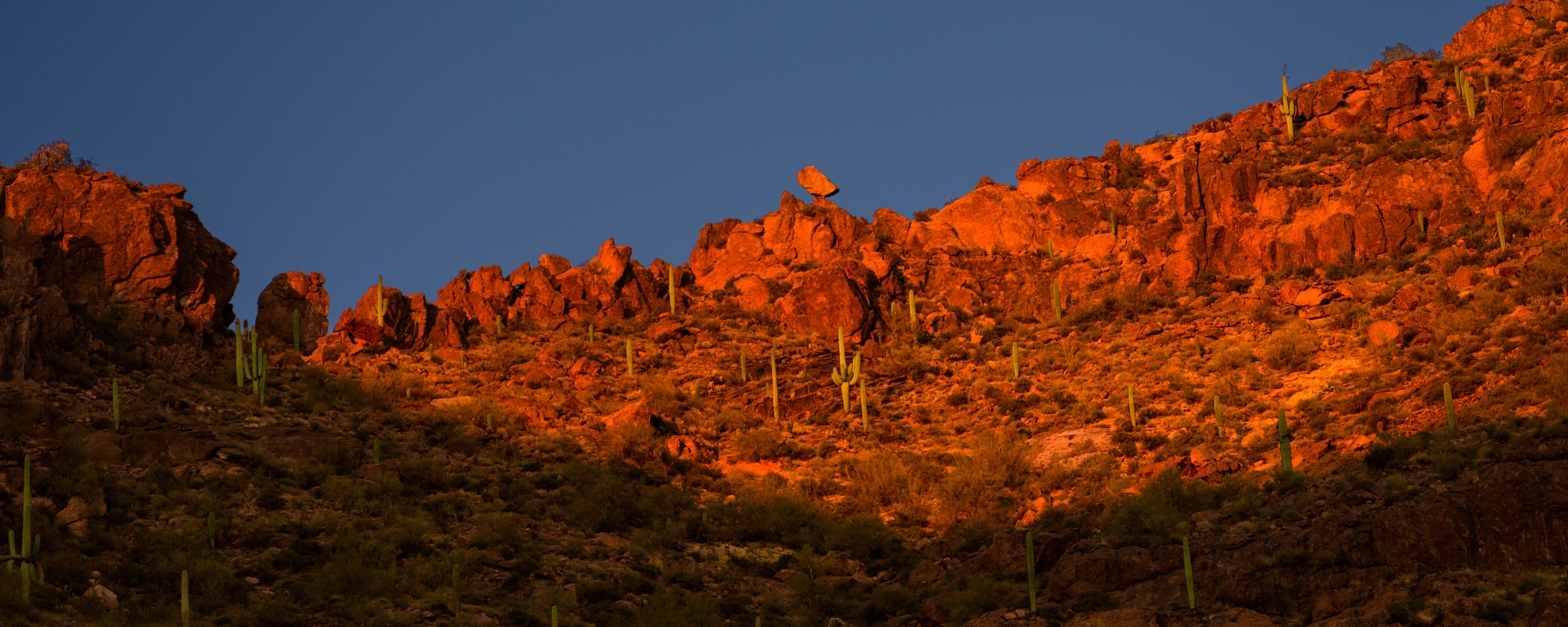 ZEISS Apo Sonnar T* 135mm F2 sample photo. Balanced rock photography