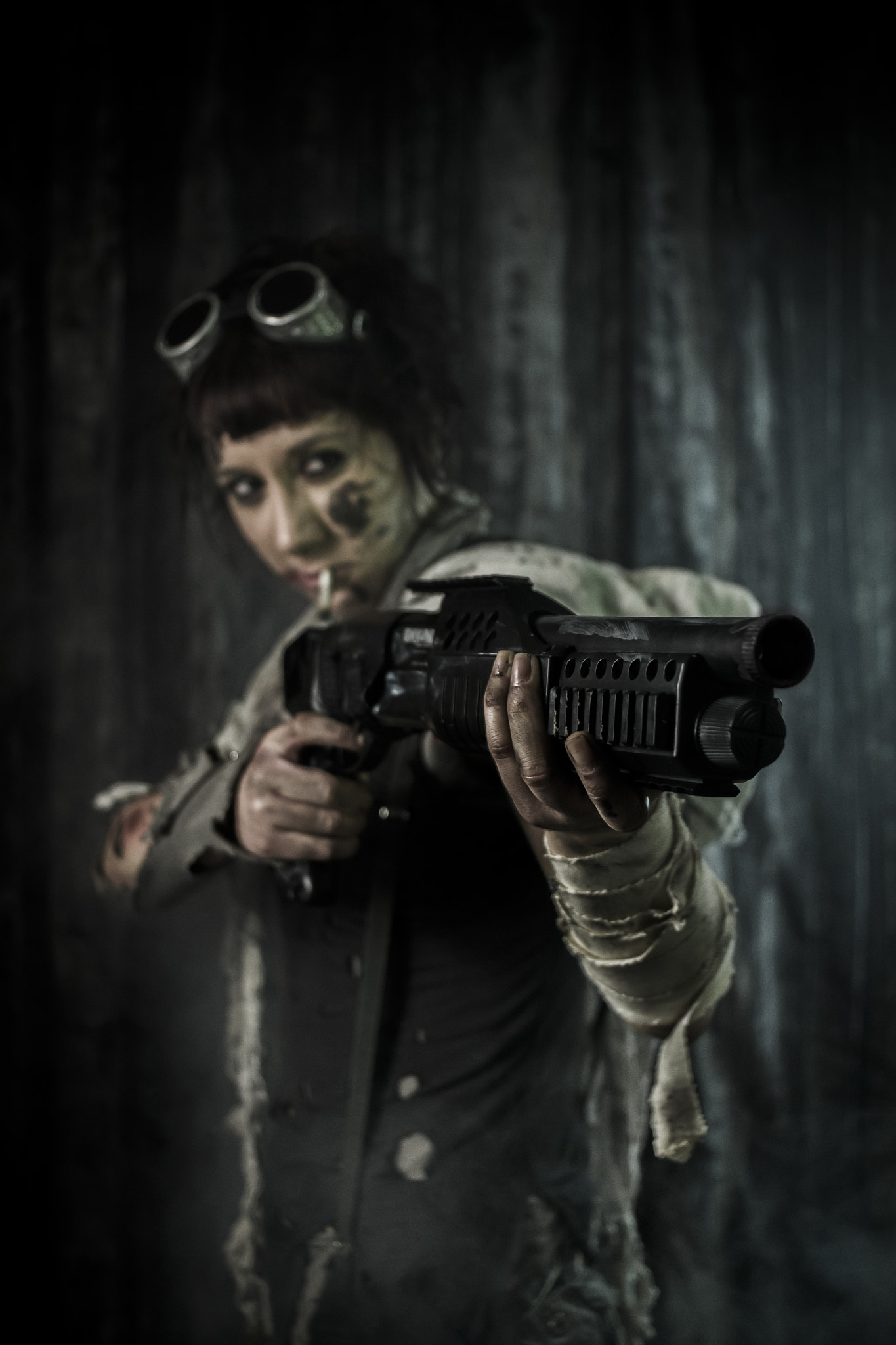 Canon EOS 7D + Canon EF 28mm F2.8 sample photo. After the bomb 2 photography
