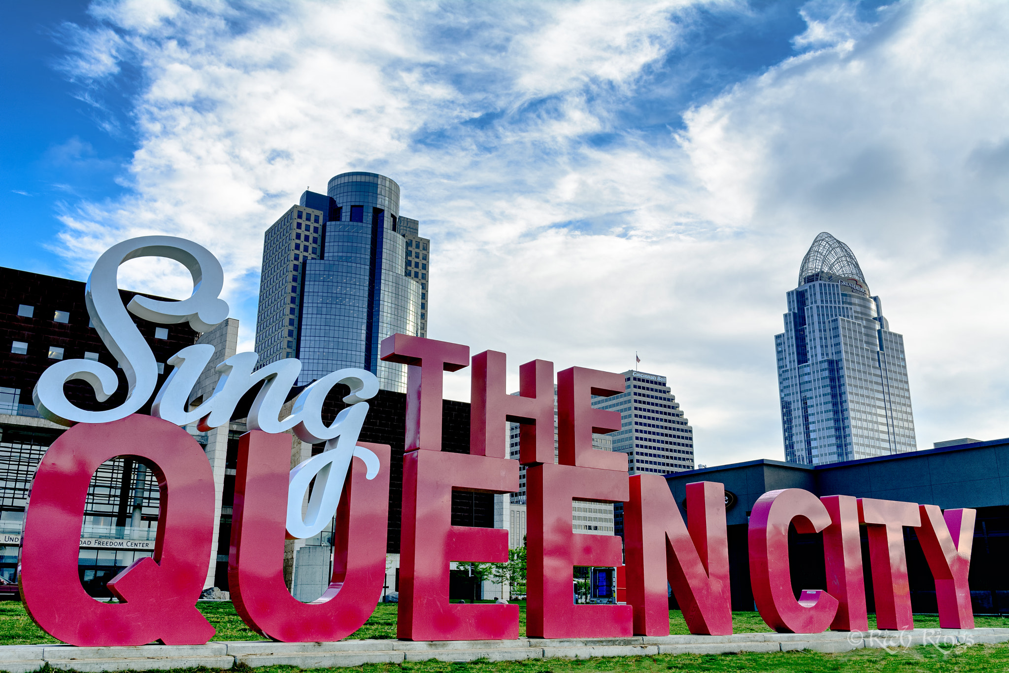 Sigma 17-70mm F2.8-4 DC Macro OS HSM | C sample photo. Sing the queen city! photography