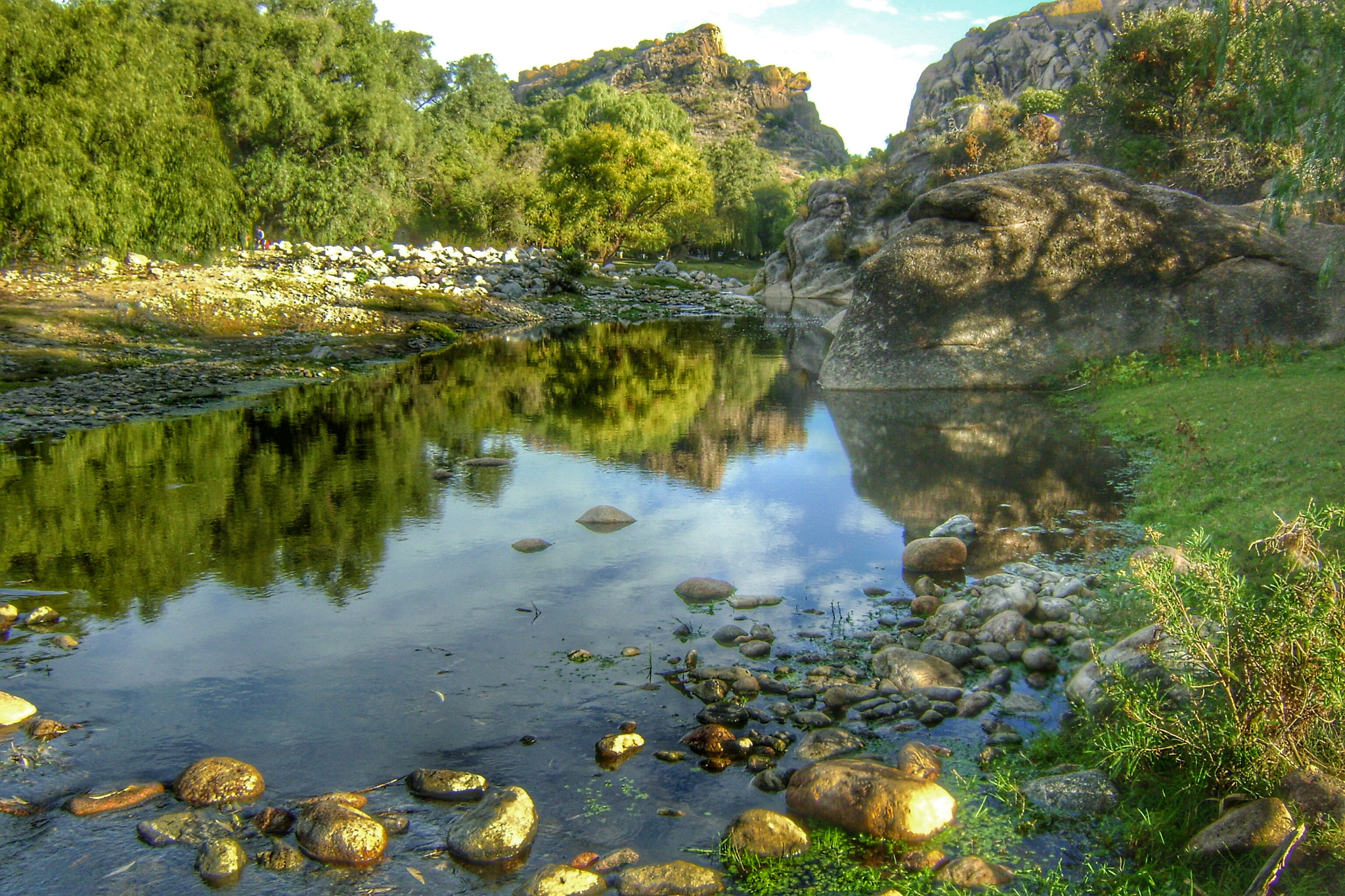 Sony DSC-S730 sample photo. El paso del indio photography