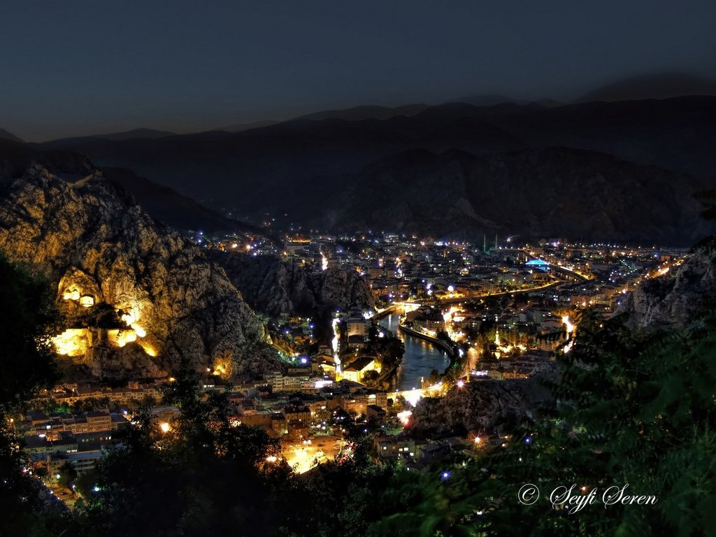 Fujifilm FinePix F30 sample photo. Amasya . . . photography