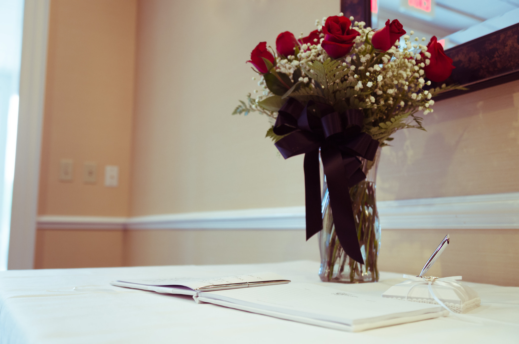 Sony SLT-A37 + Sony DT 16-50mm F2.8 SSM sample photo. Guest book photography