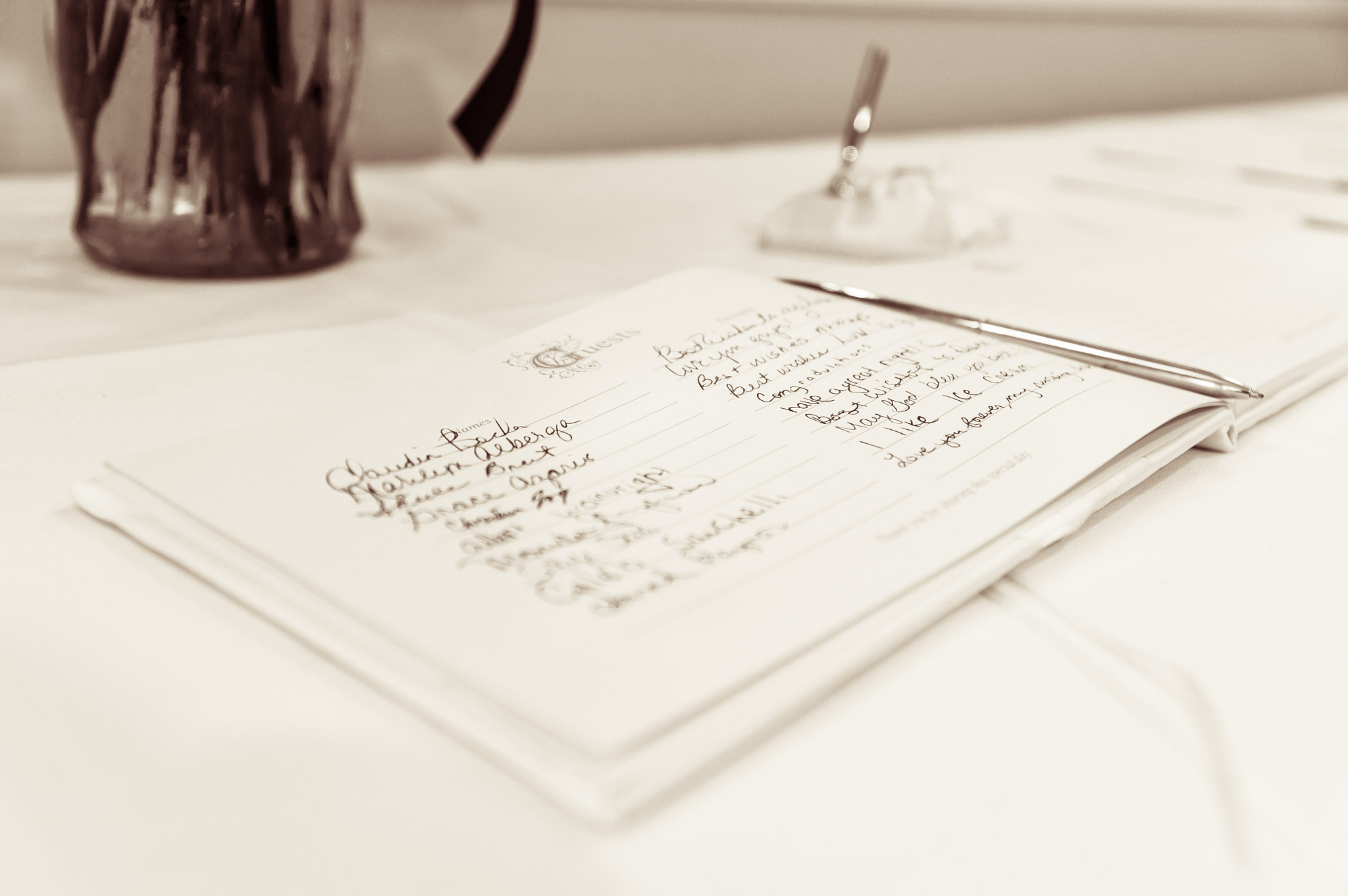 Sony SLT-A37 + Sony DT 16-50mm F2.8 SSM sample photo. Guest book 2 photography
