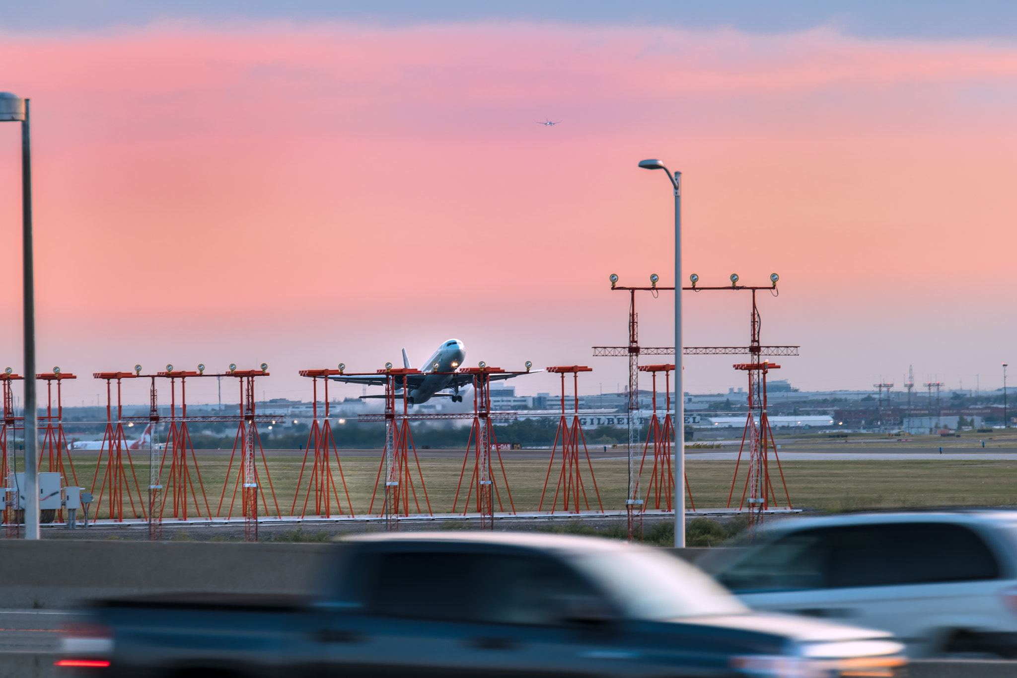 Nikon AF-S Nikkor 70-200mm F2.8G ED VR II sample photo. Taking off by the numbers photography