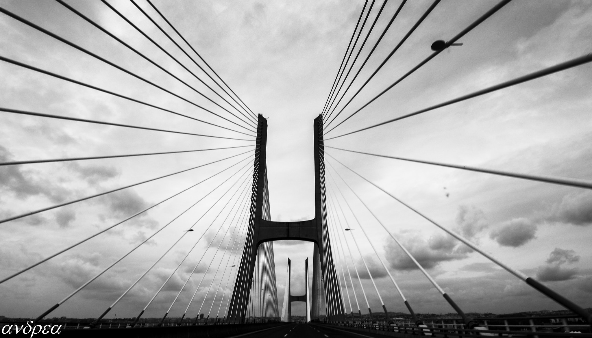 Canon EF-S 10-18mm F4.5–5.6 IS STM sample photo. Puente vasco de gama lisboa photography