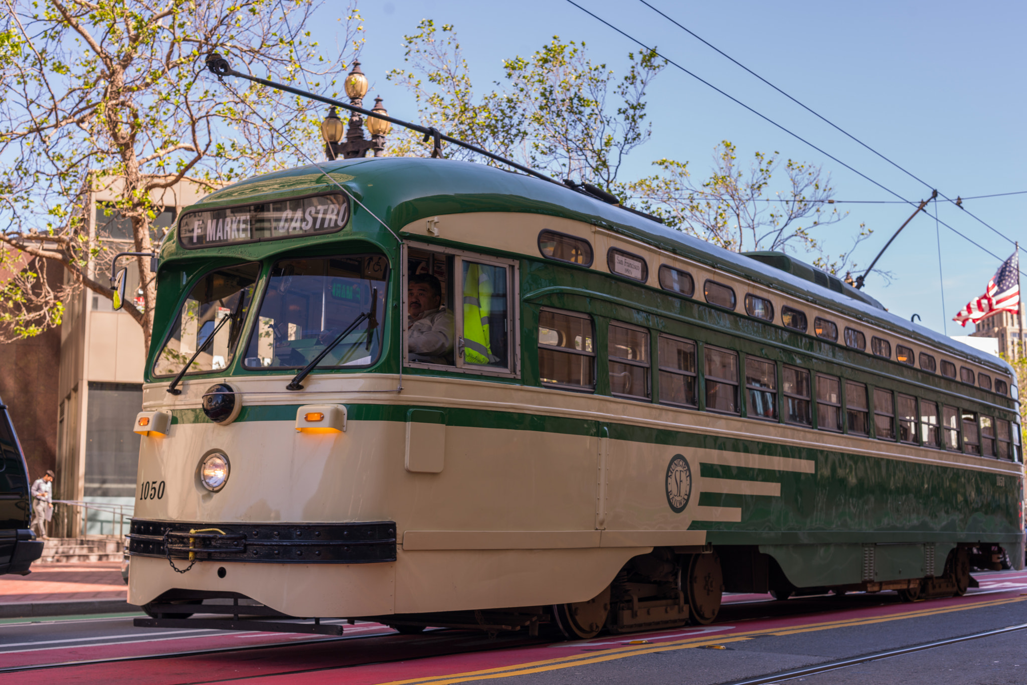 E 50mm F2 sample photo. San francisco cable car. photography
