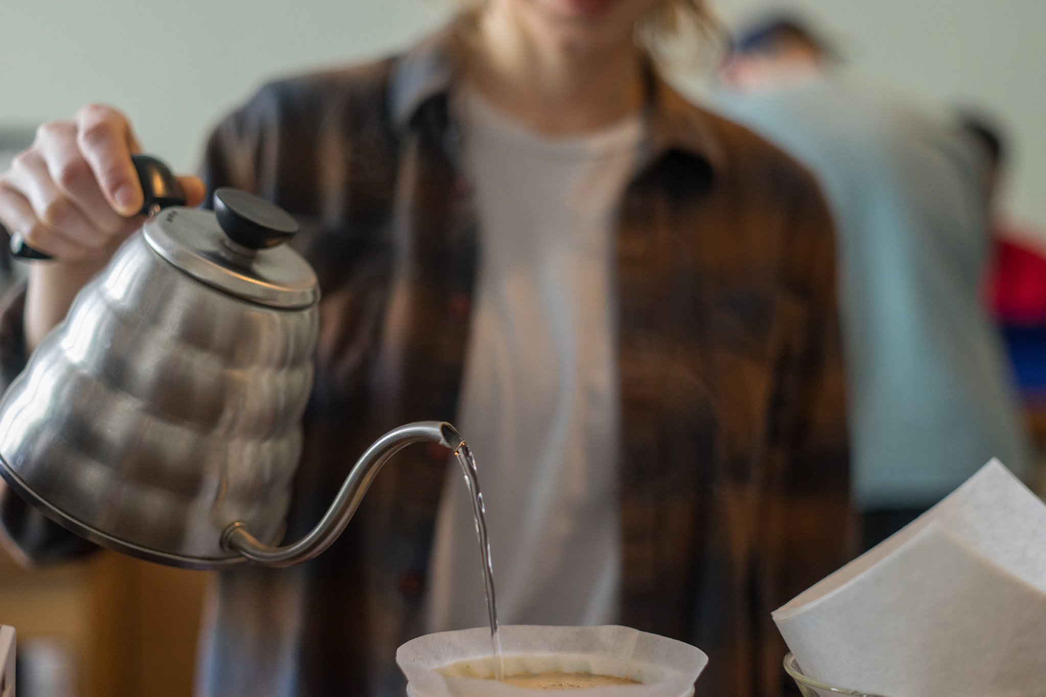 Sony a7 + E 50mm F2 sample photo. Pour over coffee being poured. photography