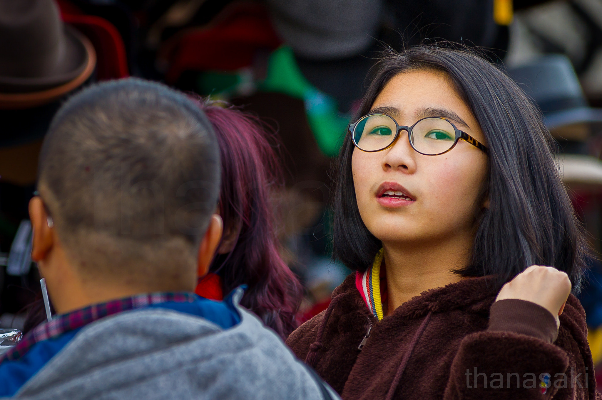 Nikon AF-Nikkor 80-200mm F2.8D ED sample photo. A far-eastern glance photography