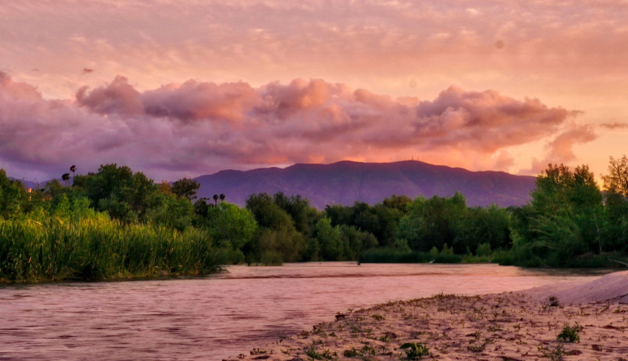 Tamron 18-200mm F3.5-6.3 Di III VC sample photo. Santa ana river in california. photography
