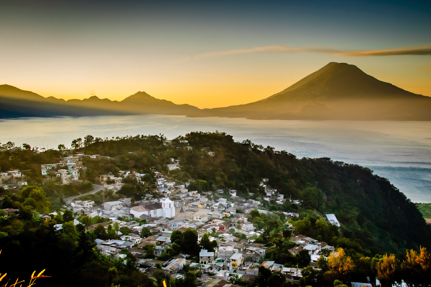 Sigma 18-200mm F3.5-6.3 DC OS HSM sample photo. Sunrise over lake atitlán, guatemala photography