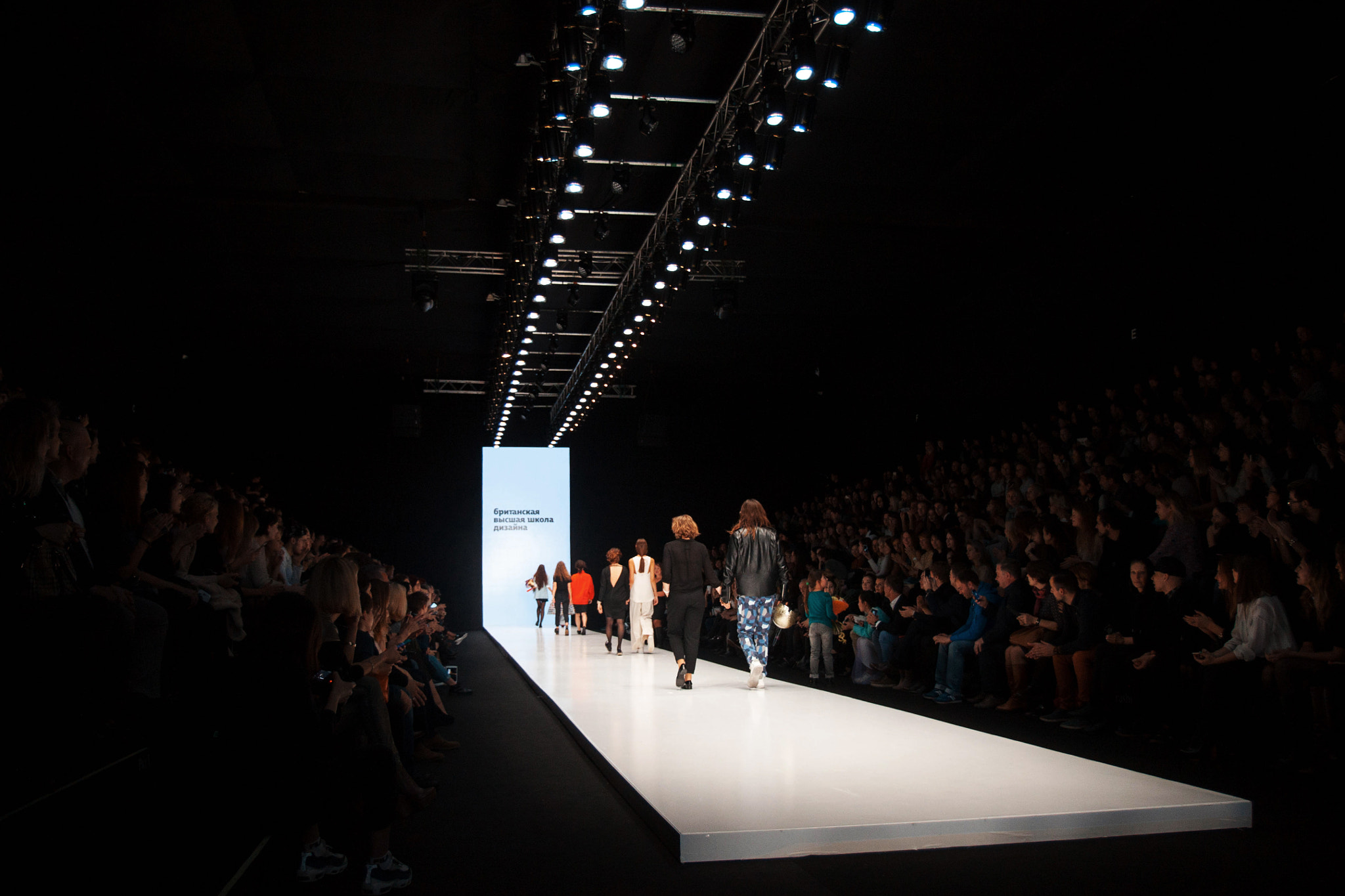 Canon EOS 500D (EOS Rebel T1i / EOS Kiss X3) sample photo. Moscow fashion week photography