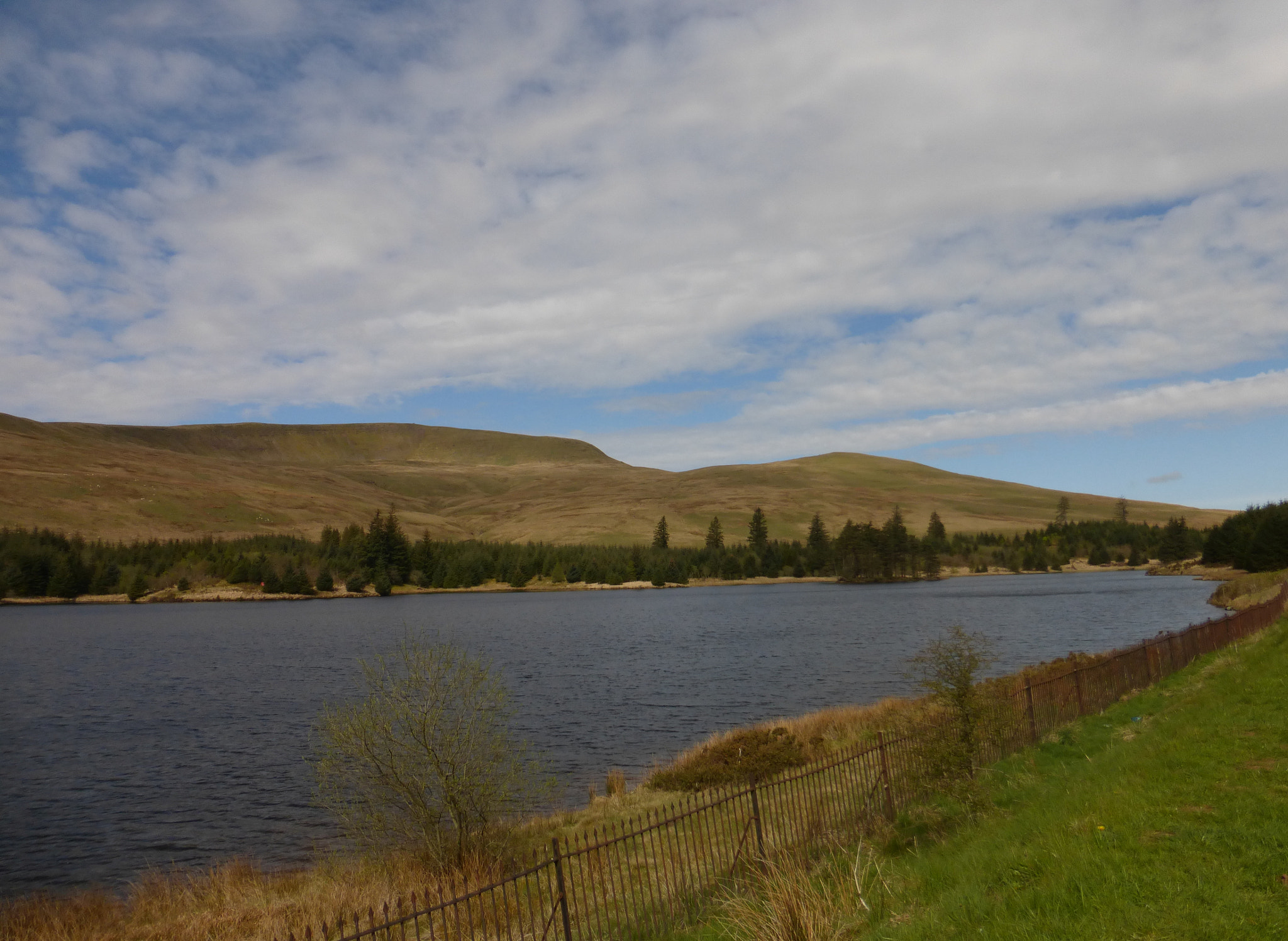 Panasonic DMC-TZ36 sample photo. Beacons reservoir photography