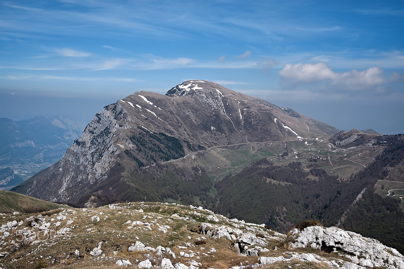 16.00 - 85.00 mm f/3.5 - 5.6 sample photo. View from monte baldo photography