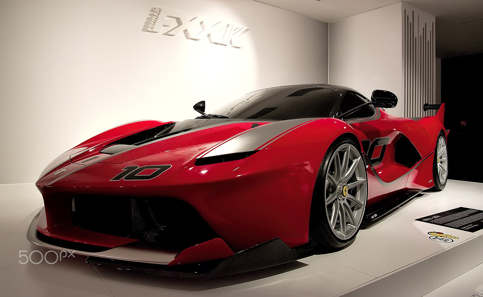 16.00 - 85.00 mm f/3.5 - 5.6 sample photo. Ferrari maranello photography