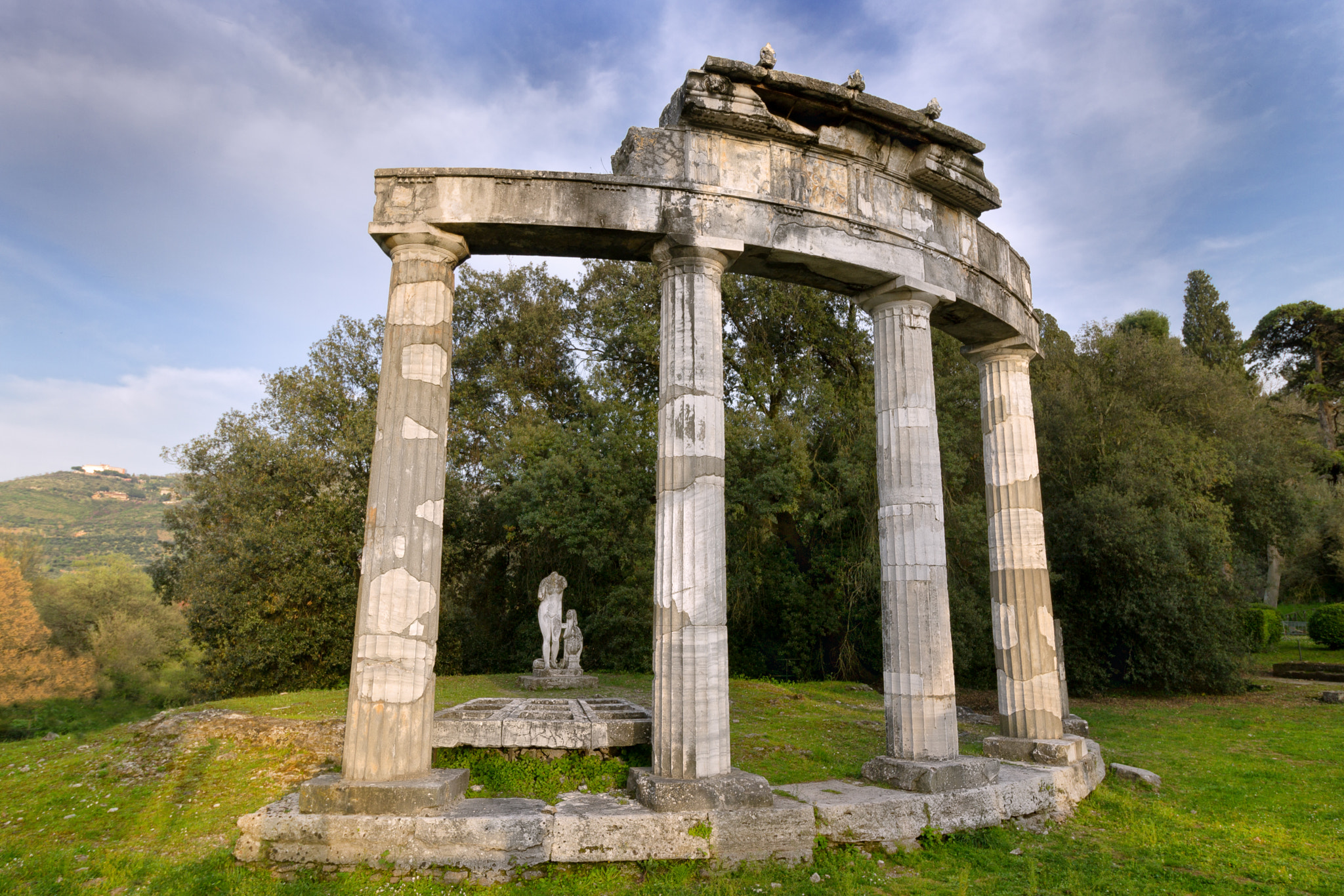 Canon EF-S 10-18mm F4.5–5.6 IS STM sample photo. Venus temple photography