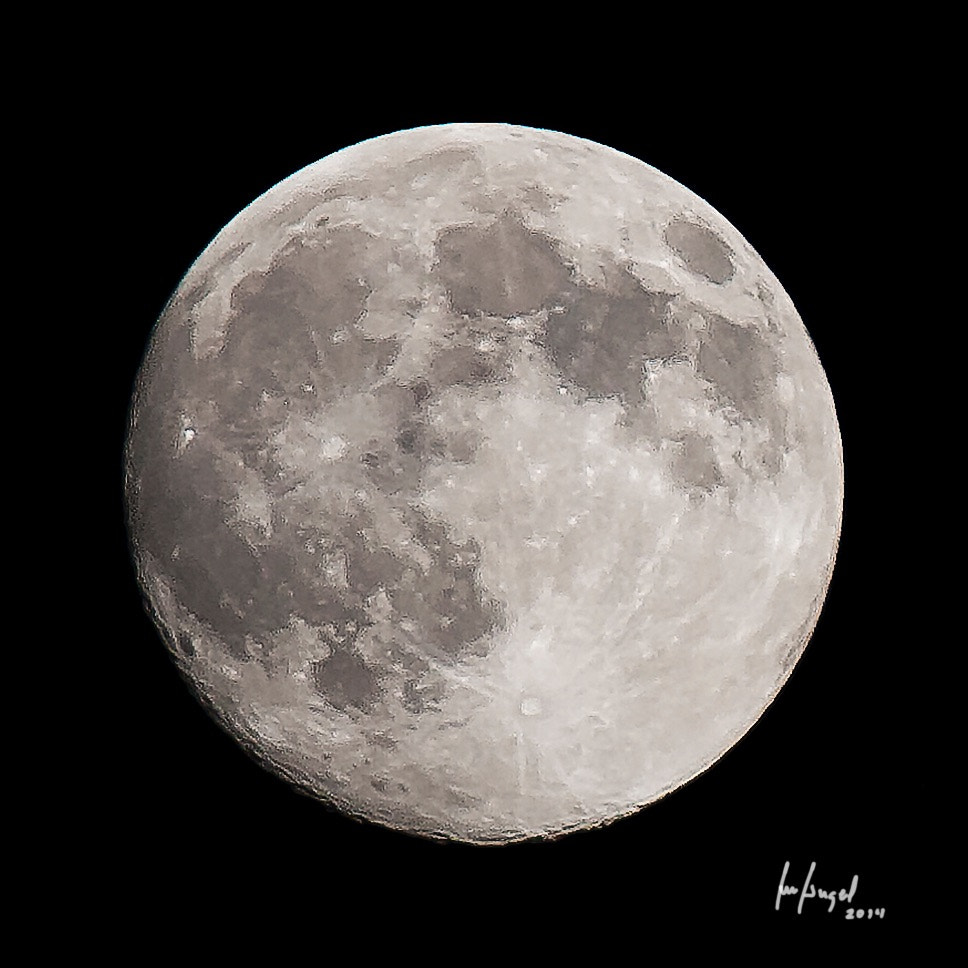 Canon EF 70-200mm F2.8L IS II USM sample photo. Impresionante luna la de aquella noche photography