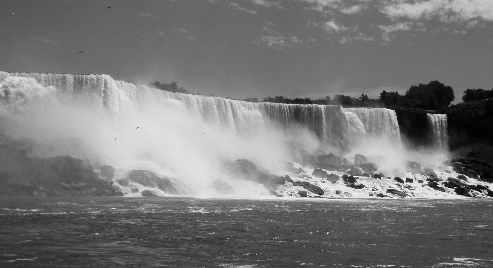 Panasonic DMC-SZ1 sample photo. Niagara falls photography