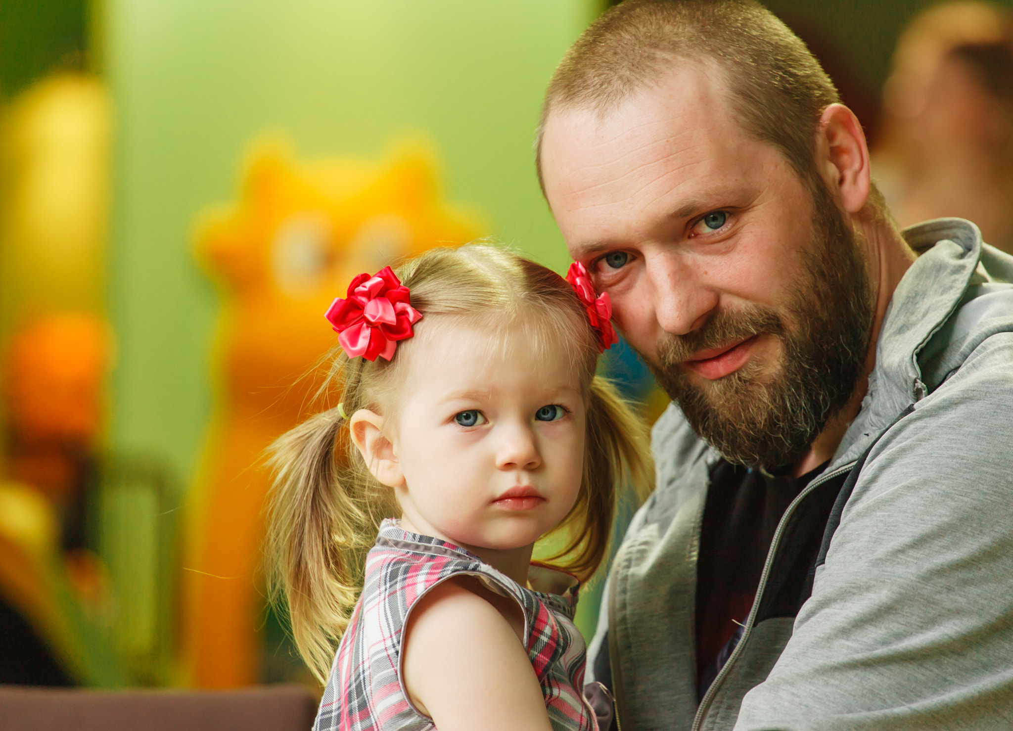 Canon EOS-1D Mark II sample photo. A happy family photography