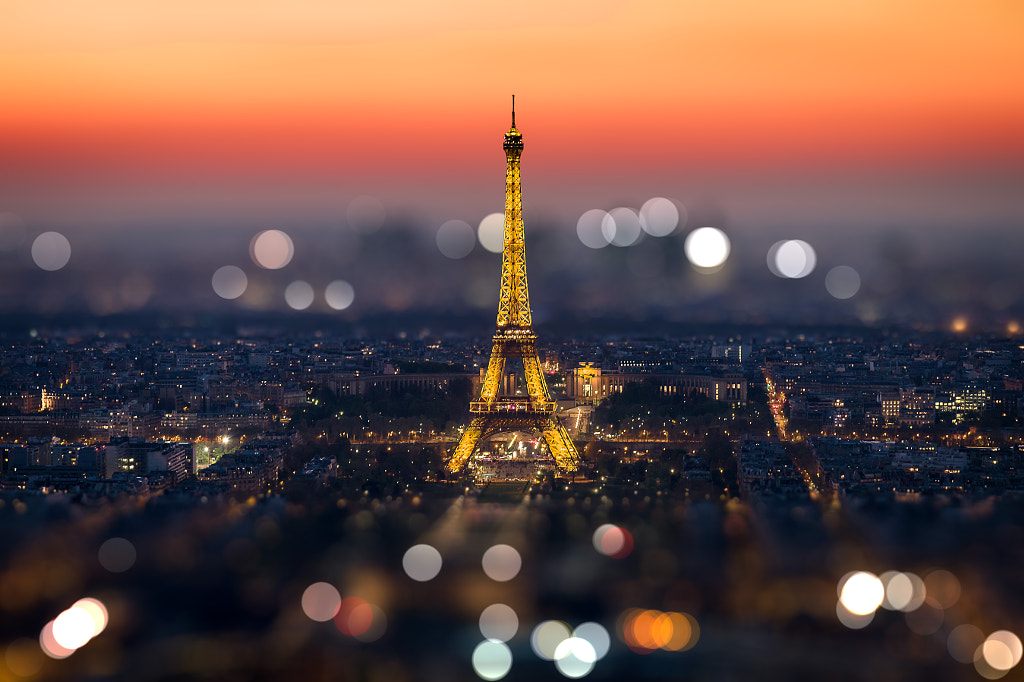 Sunset on Eiffel Tower by Frédéric MONIN on 500px.com