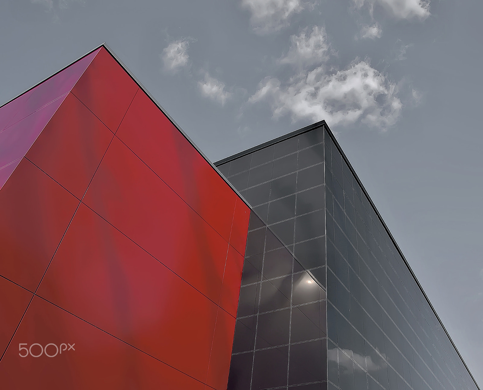 16.00 - 85.00 mm f/3.5 - 5.6 sample photo. Ferrari museo maranello photography