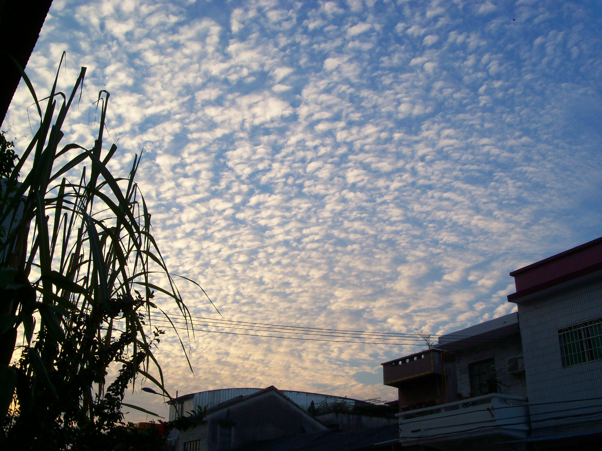Kodak EASYSHARE M381 DIGITAL CAMERA sample photo. Sky and clouds photography