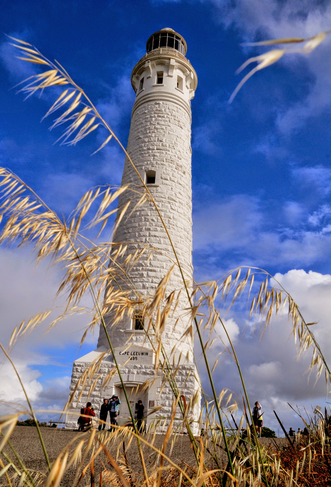 Sigma 18-200mm F3.5-6.3 DC OS HSM sample photo. Light house photography