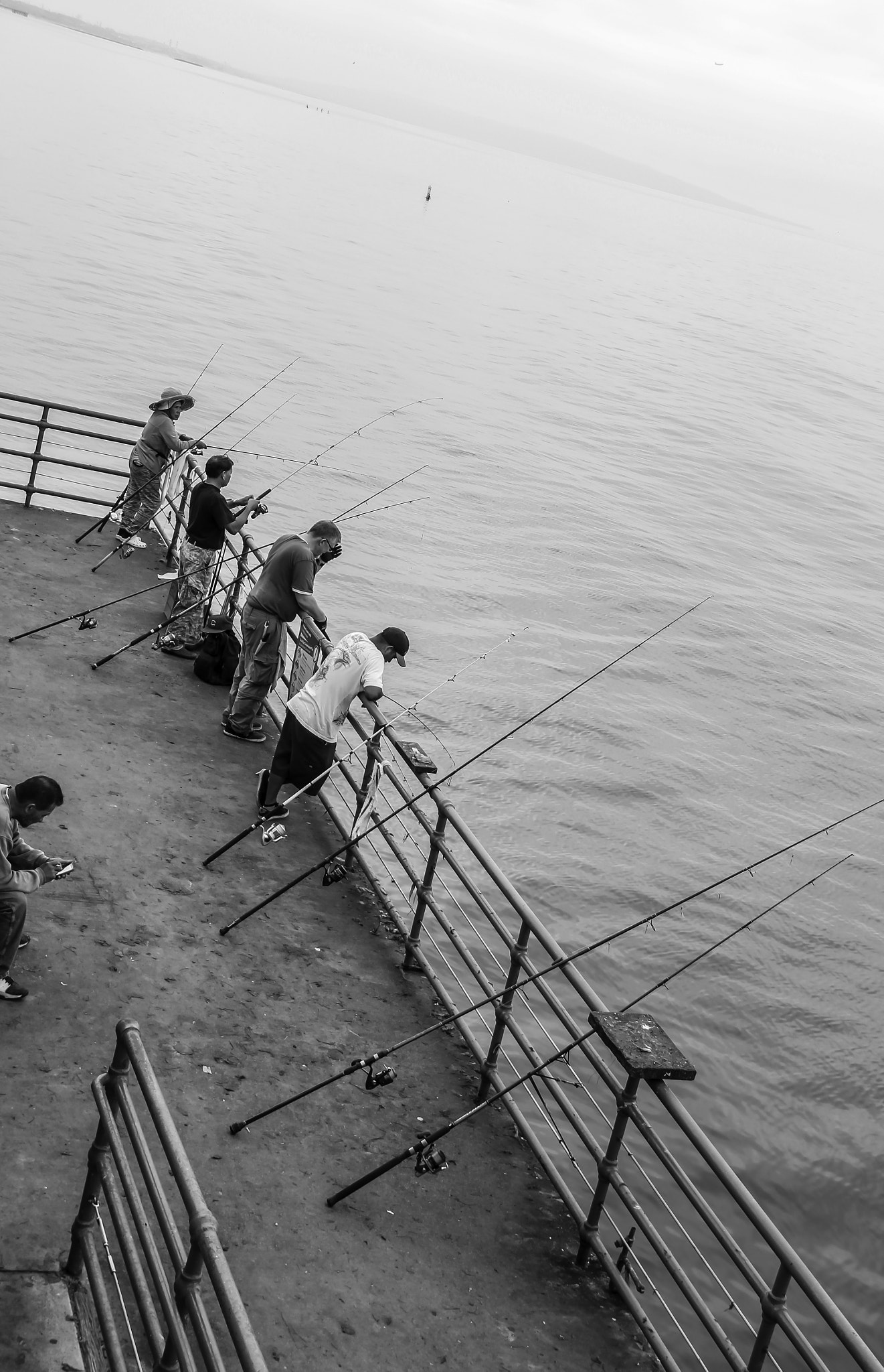 Canon EOS 650D (EOS Rebel T4i / EOS Kiss X6i) sample photo. Gone fishin' photography