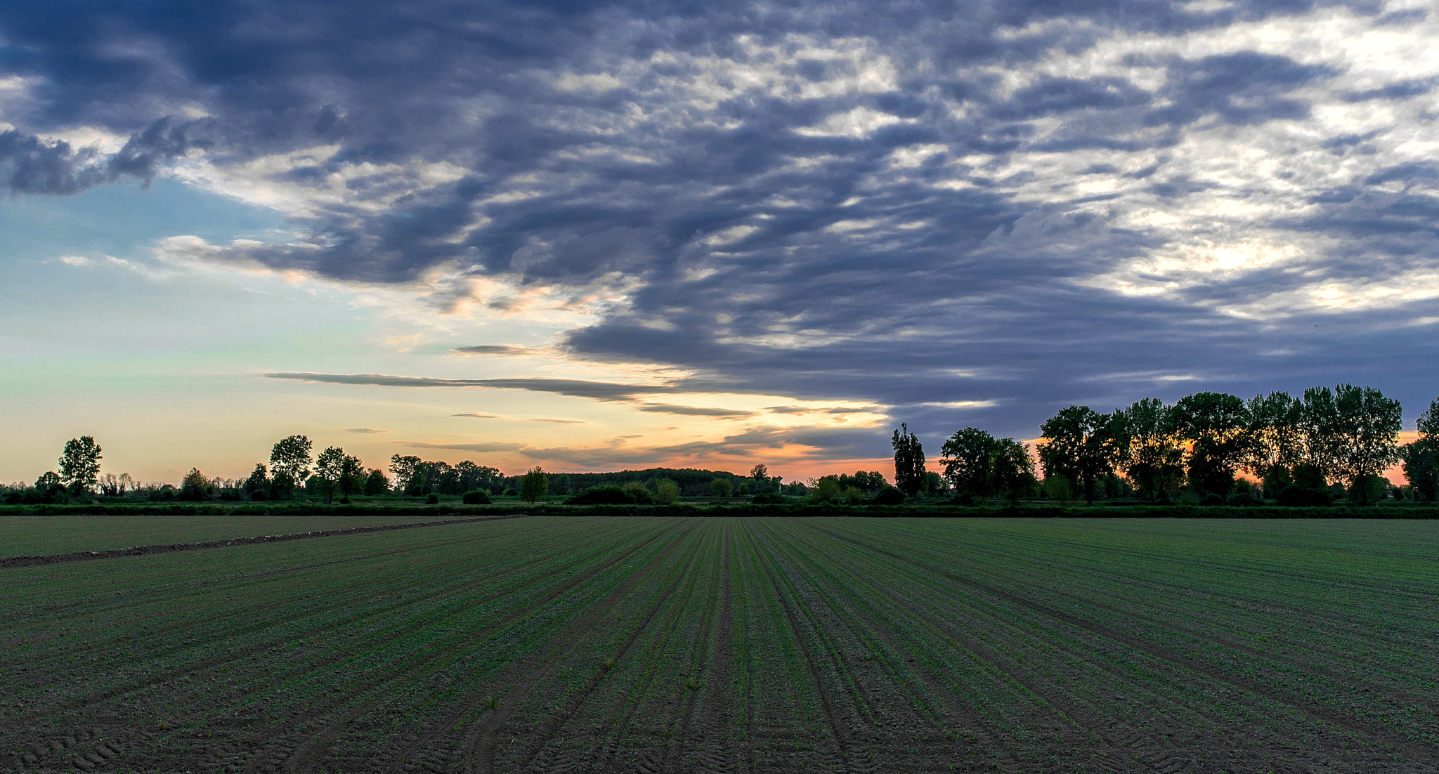 Nikon Df + Nikon AF-S Nikkor 24mm F1.8G ED sample photo. Space photography