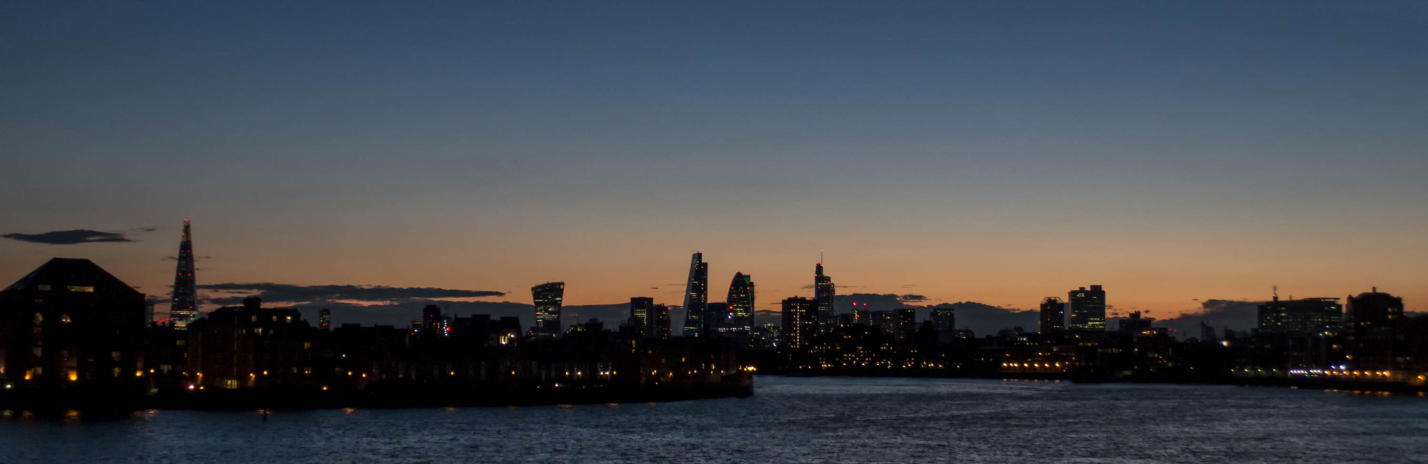 Canon EF 28-90mm f/4-5.6 sample photo. London sunset photography