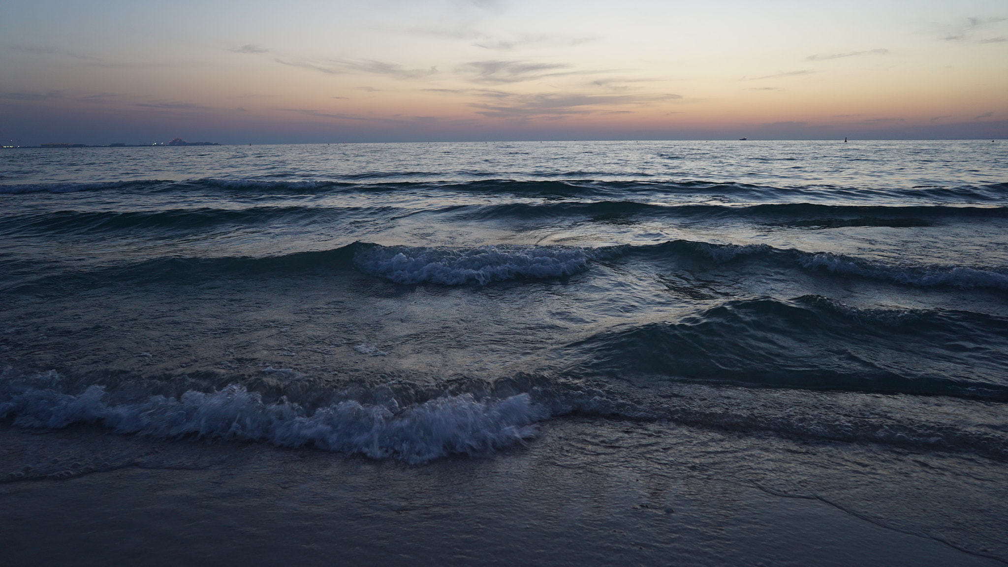 Sony a7S + ZEISS Batis 25mm F2 sample photo. Sunset song photography