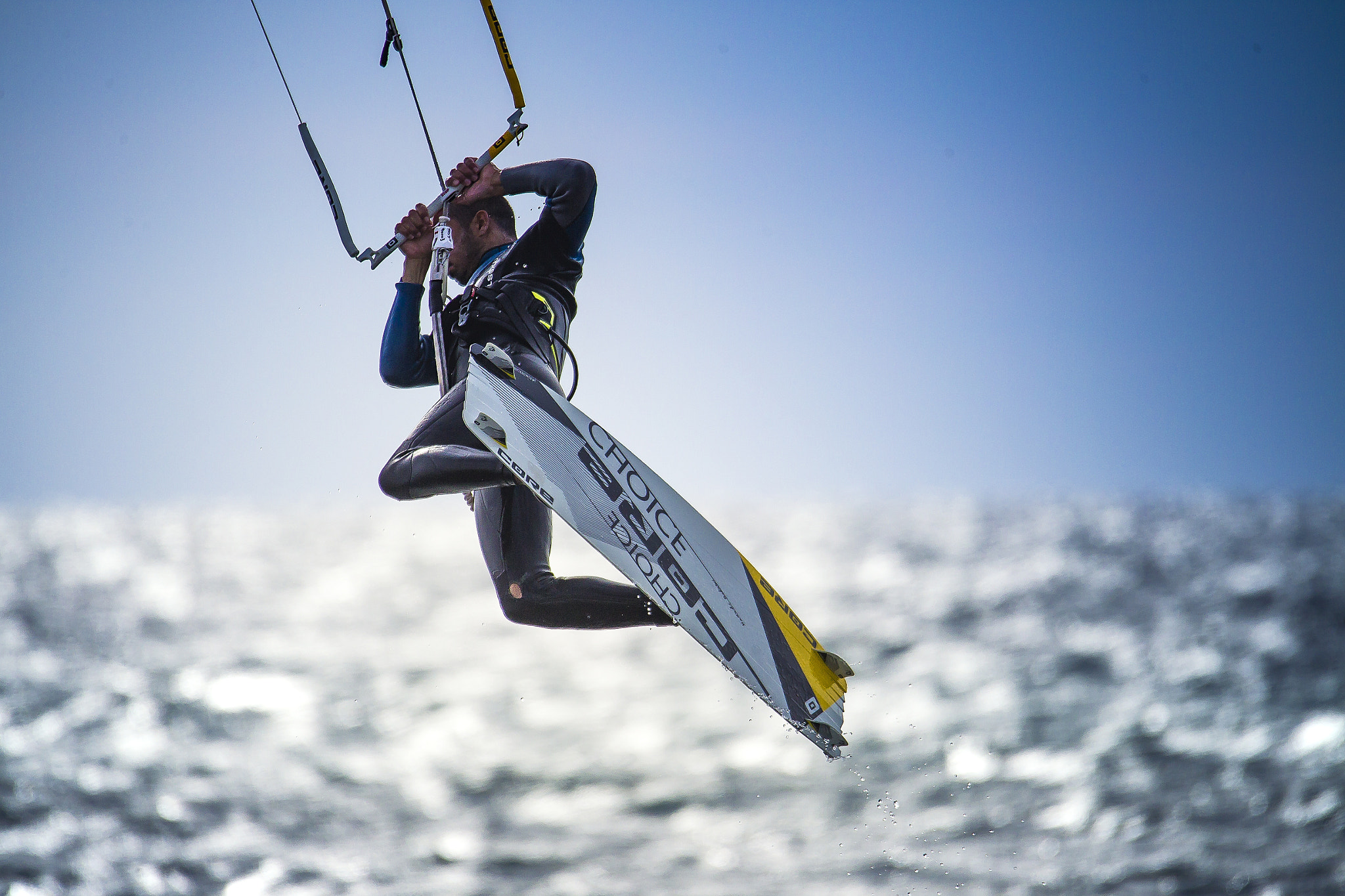 Sigma 150-600mm F5-6.3 DG OS HSM | C sample photo. Overcoming the attraction photography