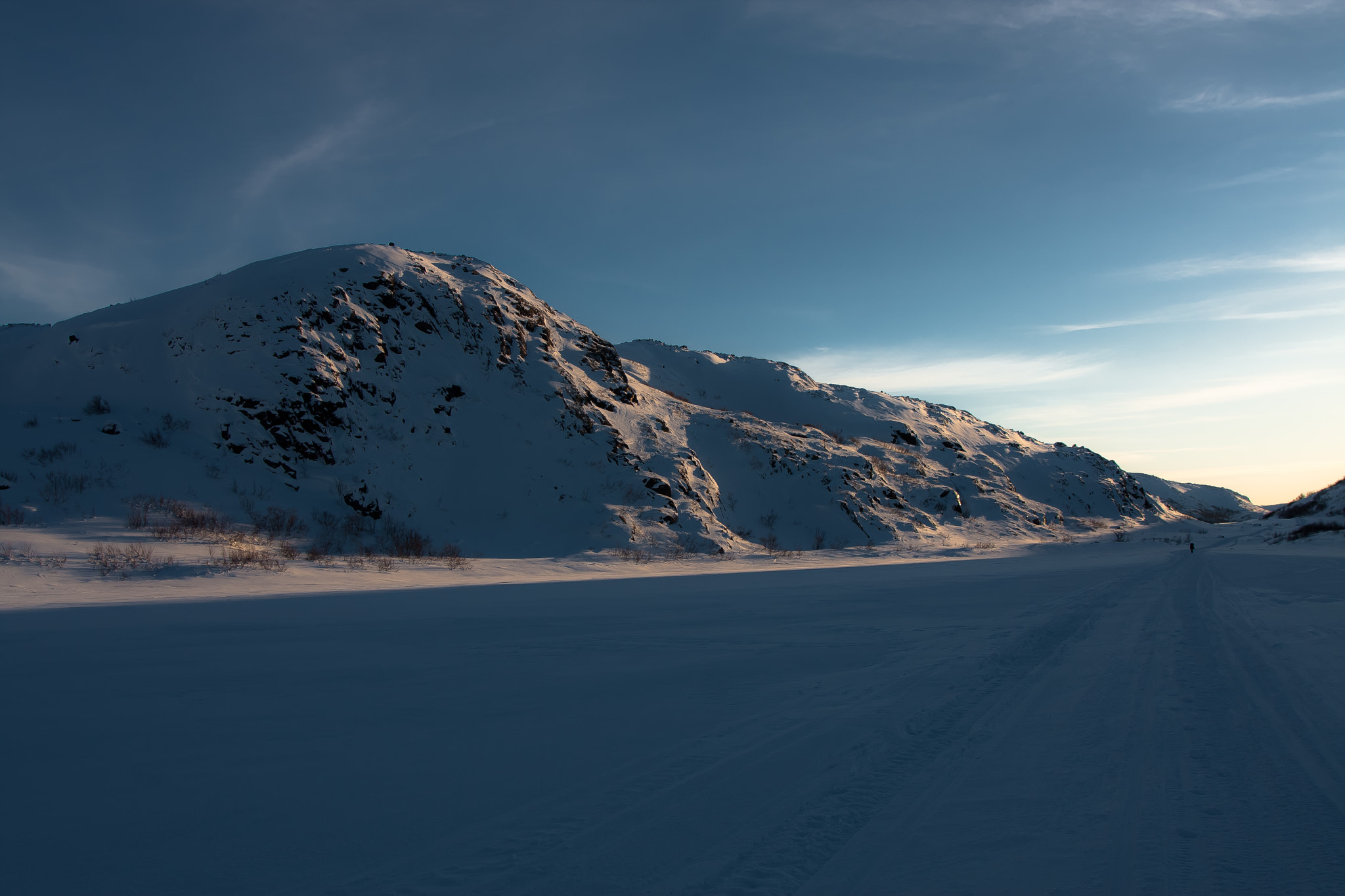 Canon EOS 40D + Sigma 20mm EX f/1.8 sample photo. Tundra in blue 2 photography