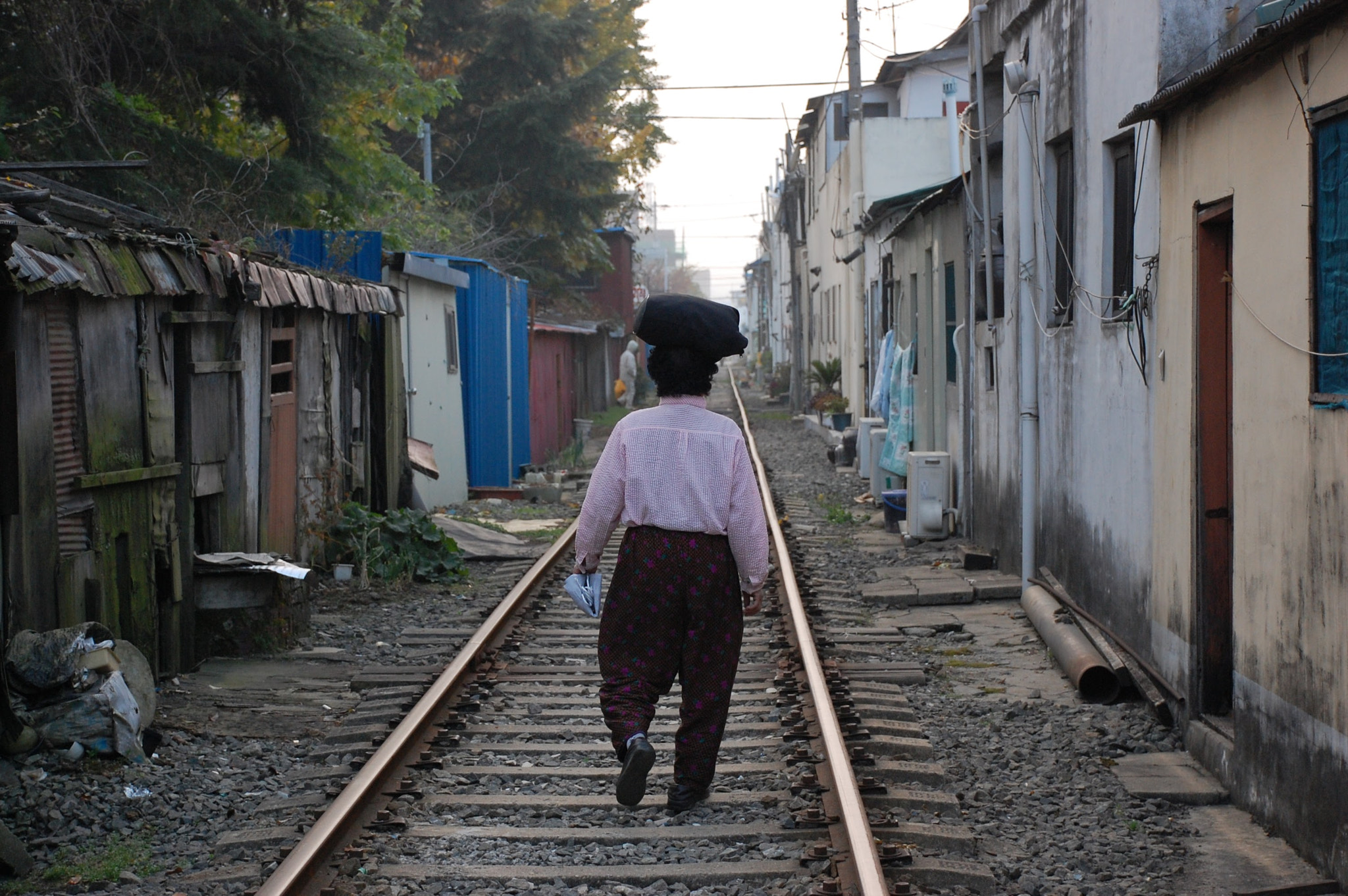 Nikon D40 sample photo. Old rail.. photography