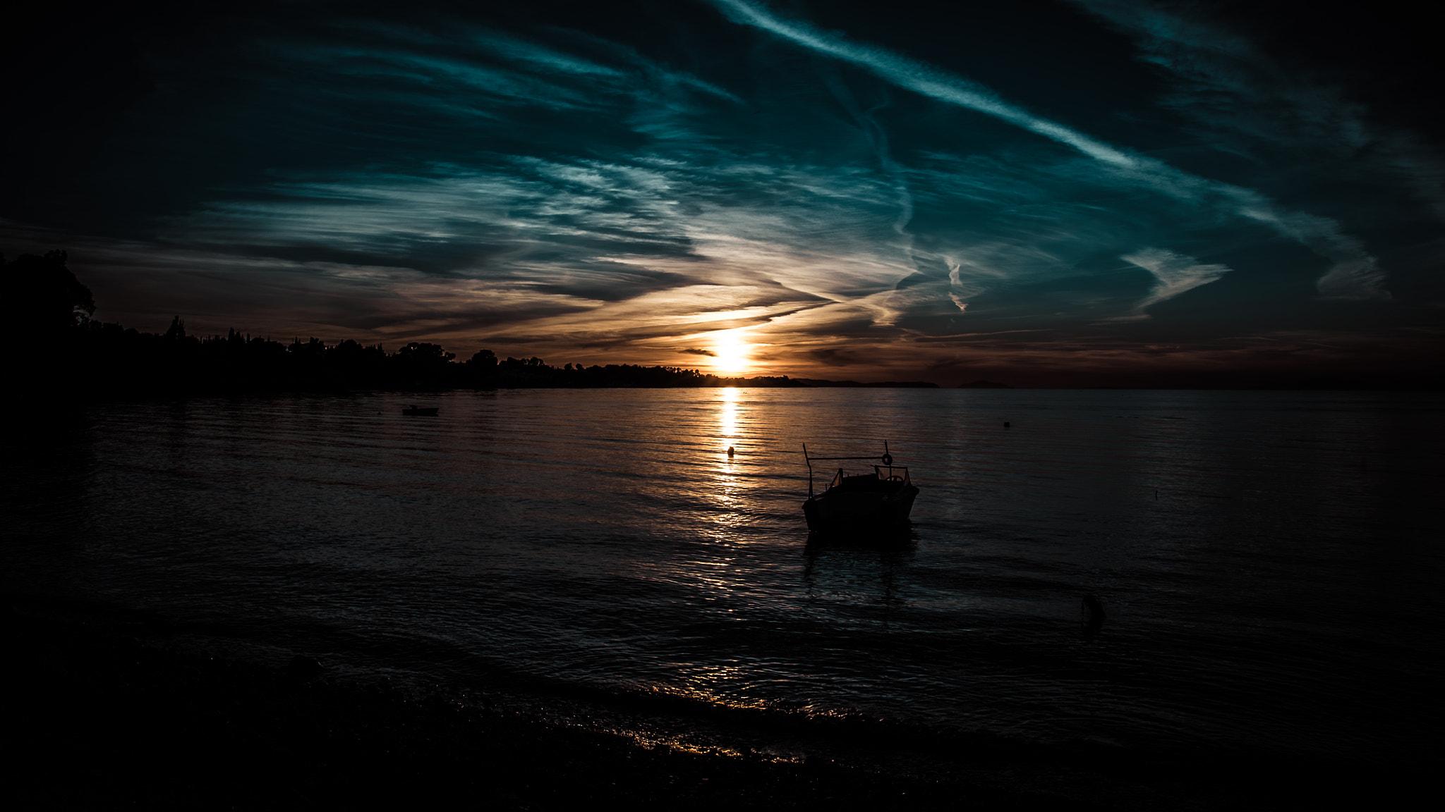 Tamron 18-270mm F3.5-6.3 Di II PZD sample photo. Dying star photography