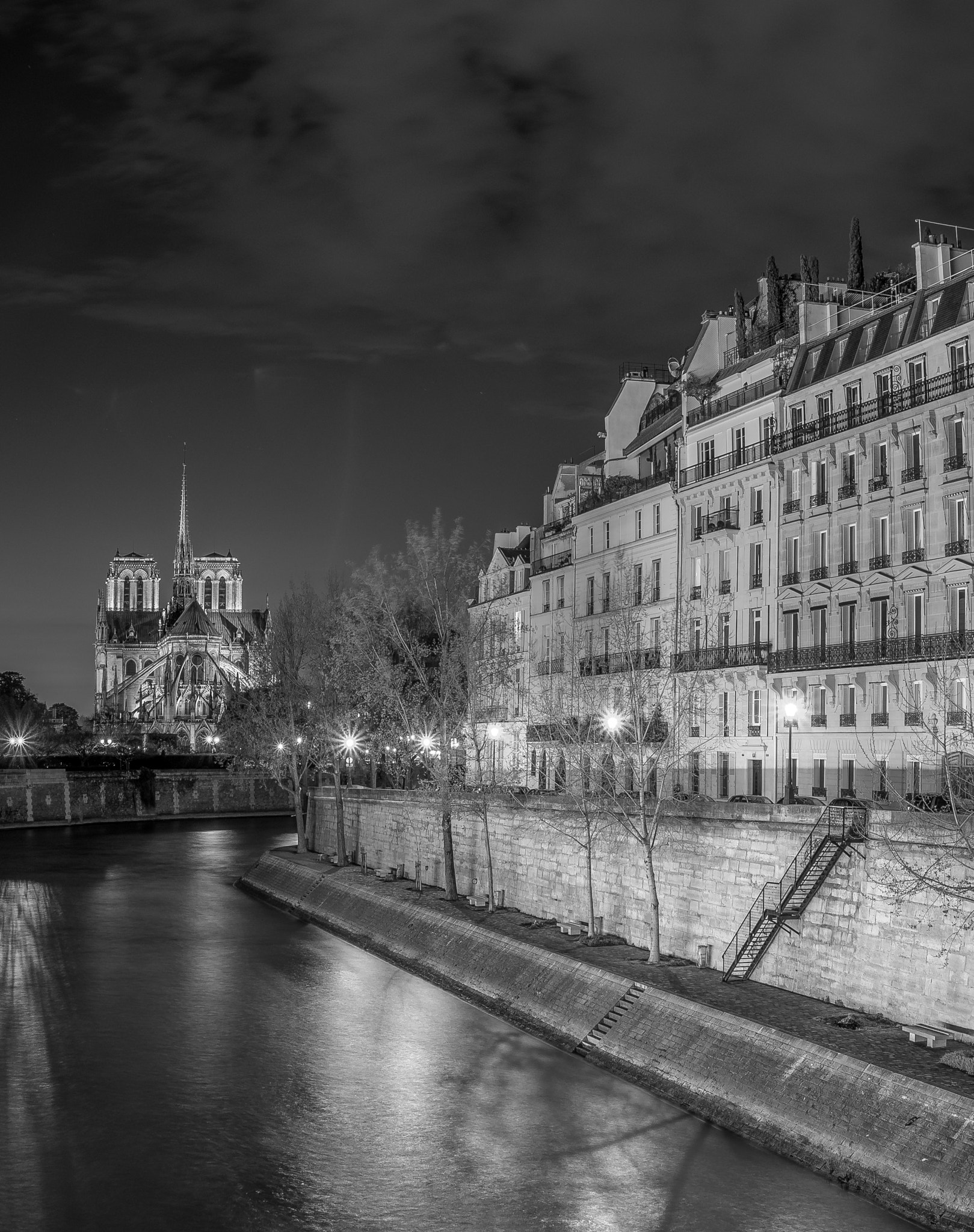 Pentax K-500 sample photo. Île st louis - notre-dame de paris photography