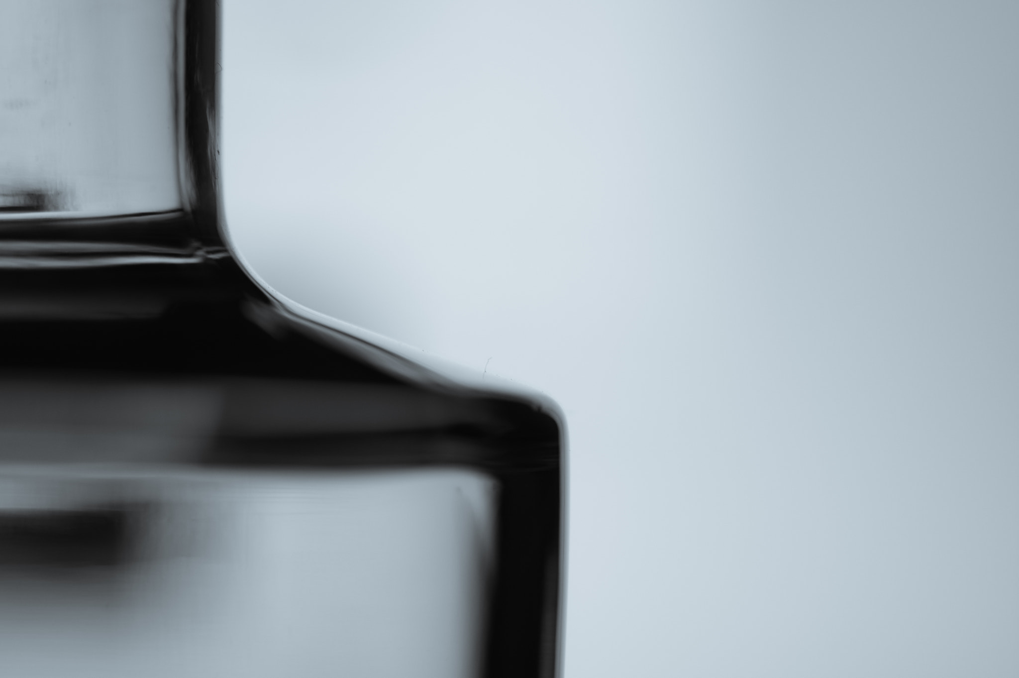 smc PENTAX-F MACRO 50mm F2.8 sample photo. Bottle photography