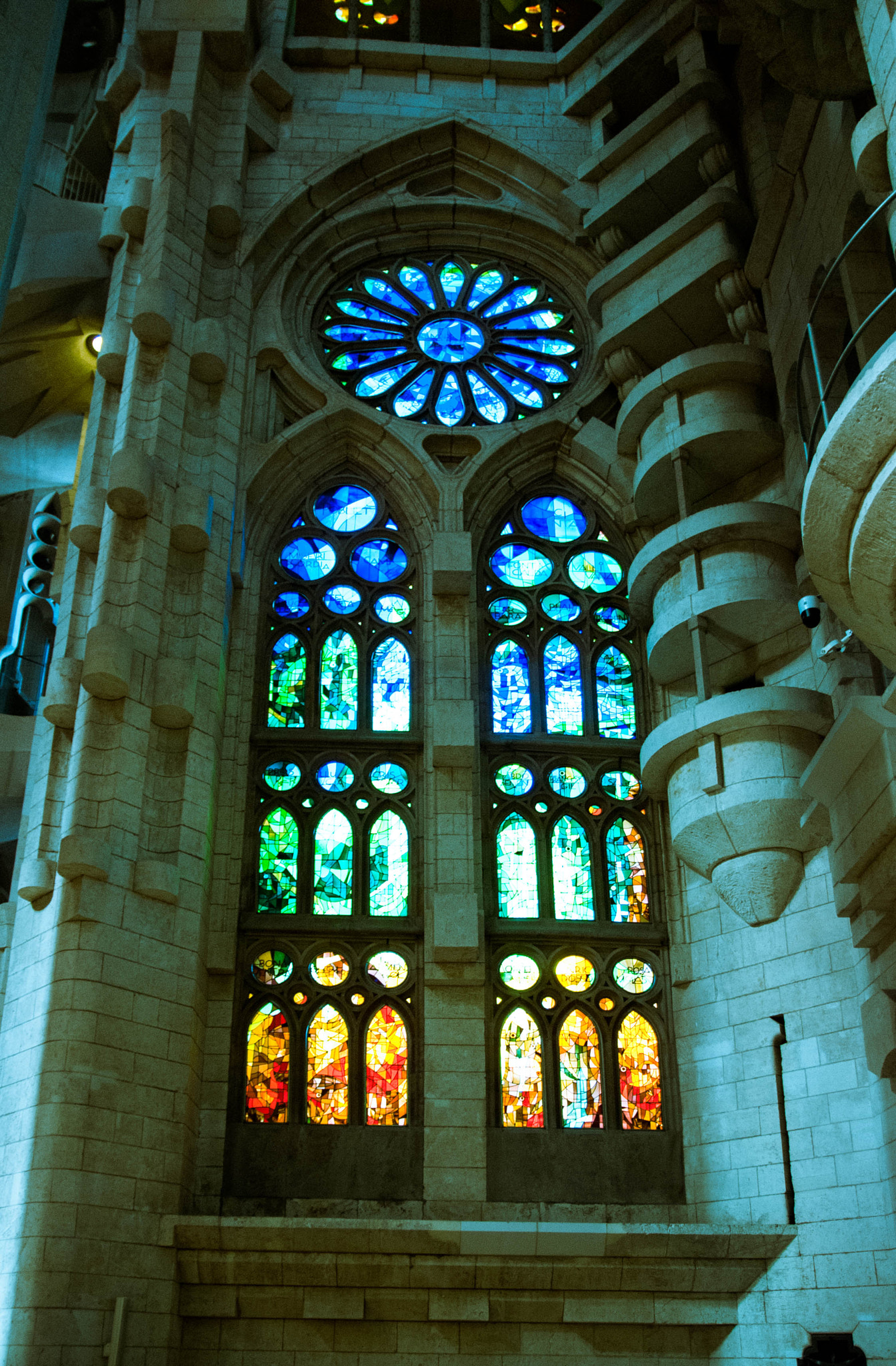 Sigma 17-50mm F2.8 EX DC OS HSM sample photo. Barcelona photography