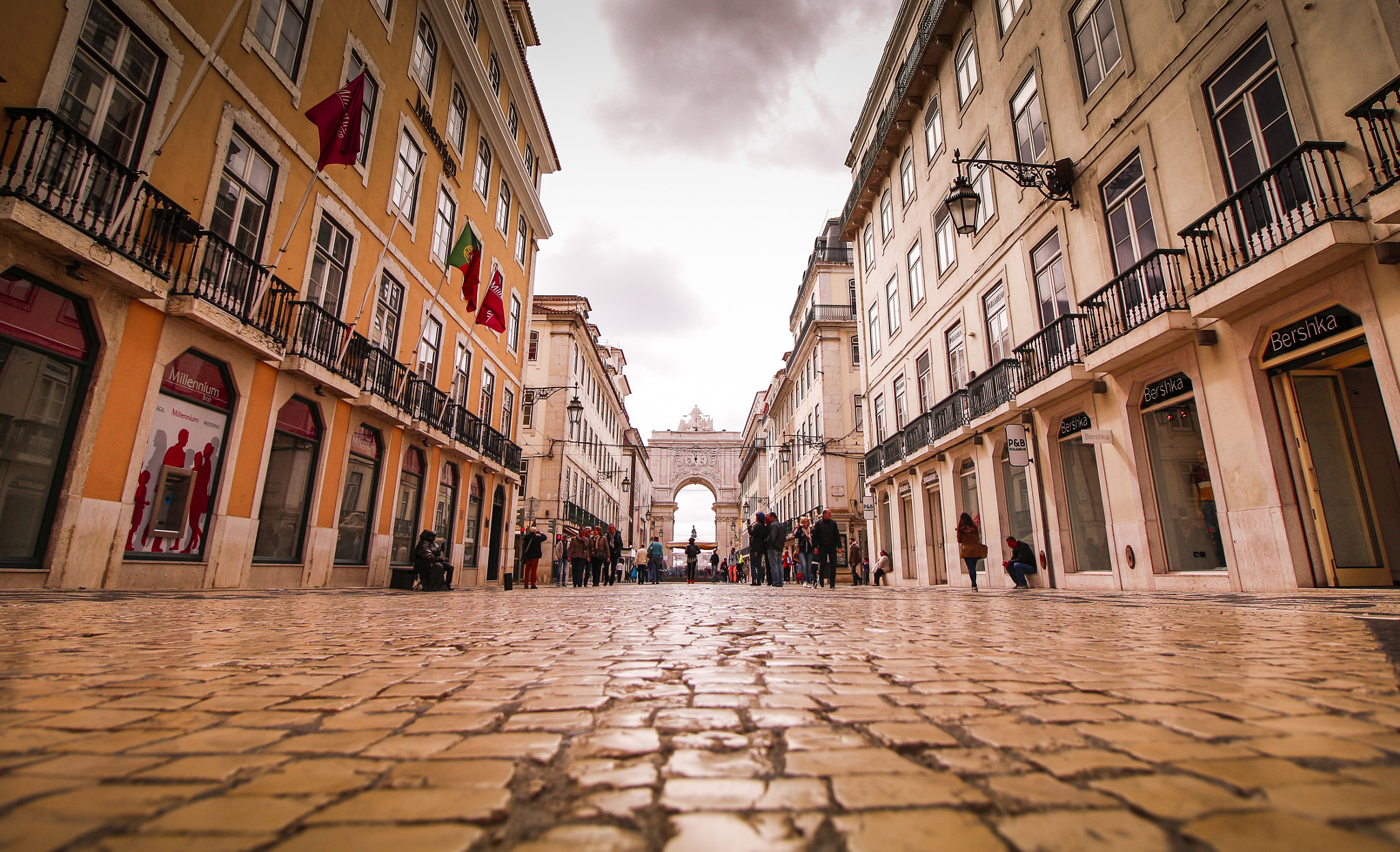 Canon EF-S 10-18mm F4.5–5.6 IS STM sample photo. Lisboa (de ) photography