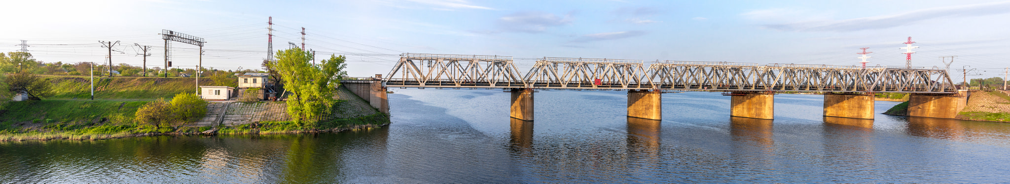 Samsung NX1100 + Samsung NX 30mm F2 Pancake sample photo. Samarian bridge panorama photography