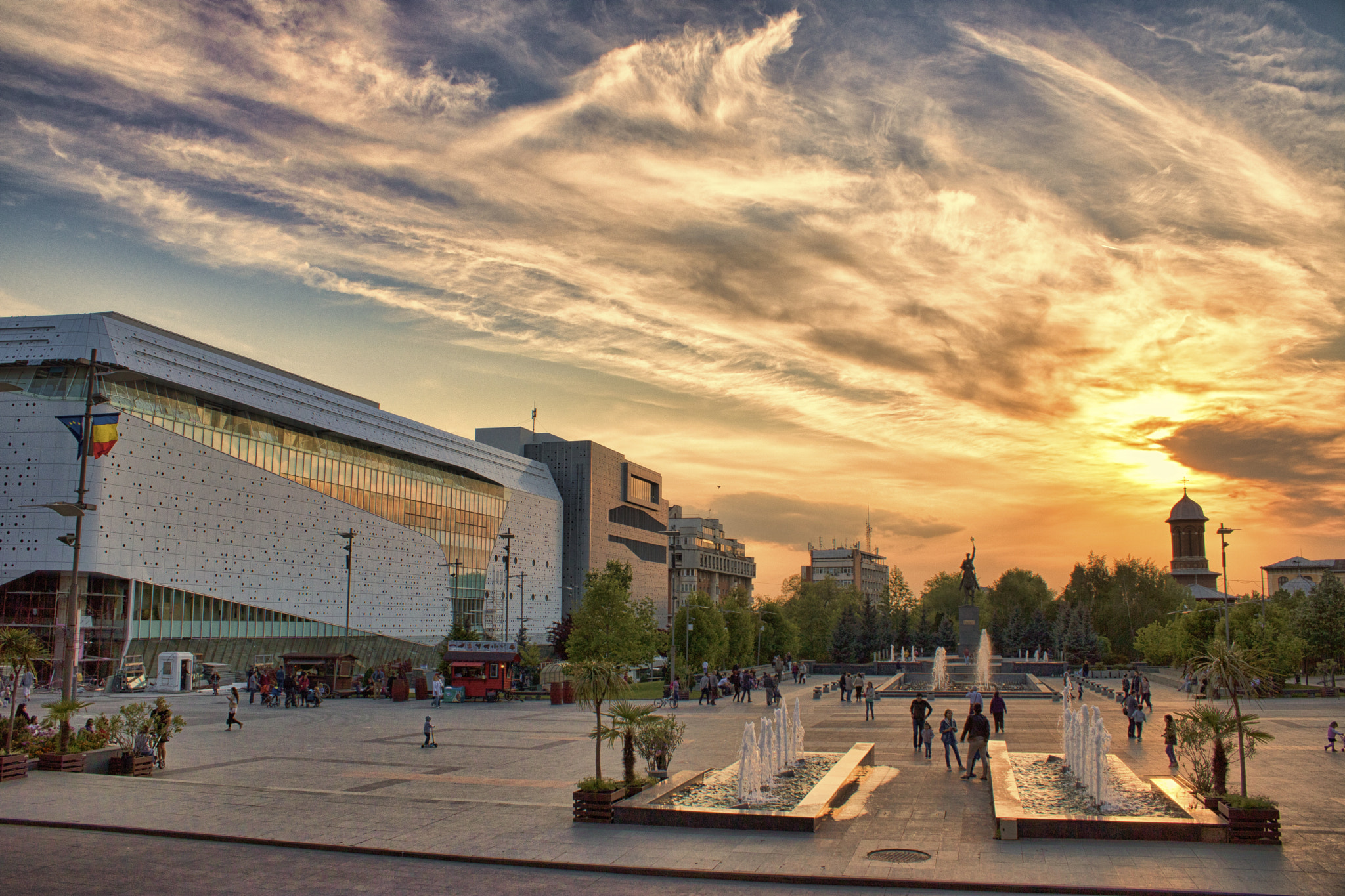 Canon EOS 750D (EOS Rebel T6i / EOS Kiss X8i) sample photo. Sunset in craiova photography
