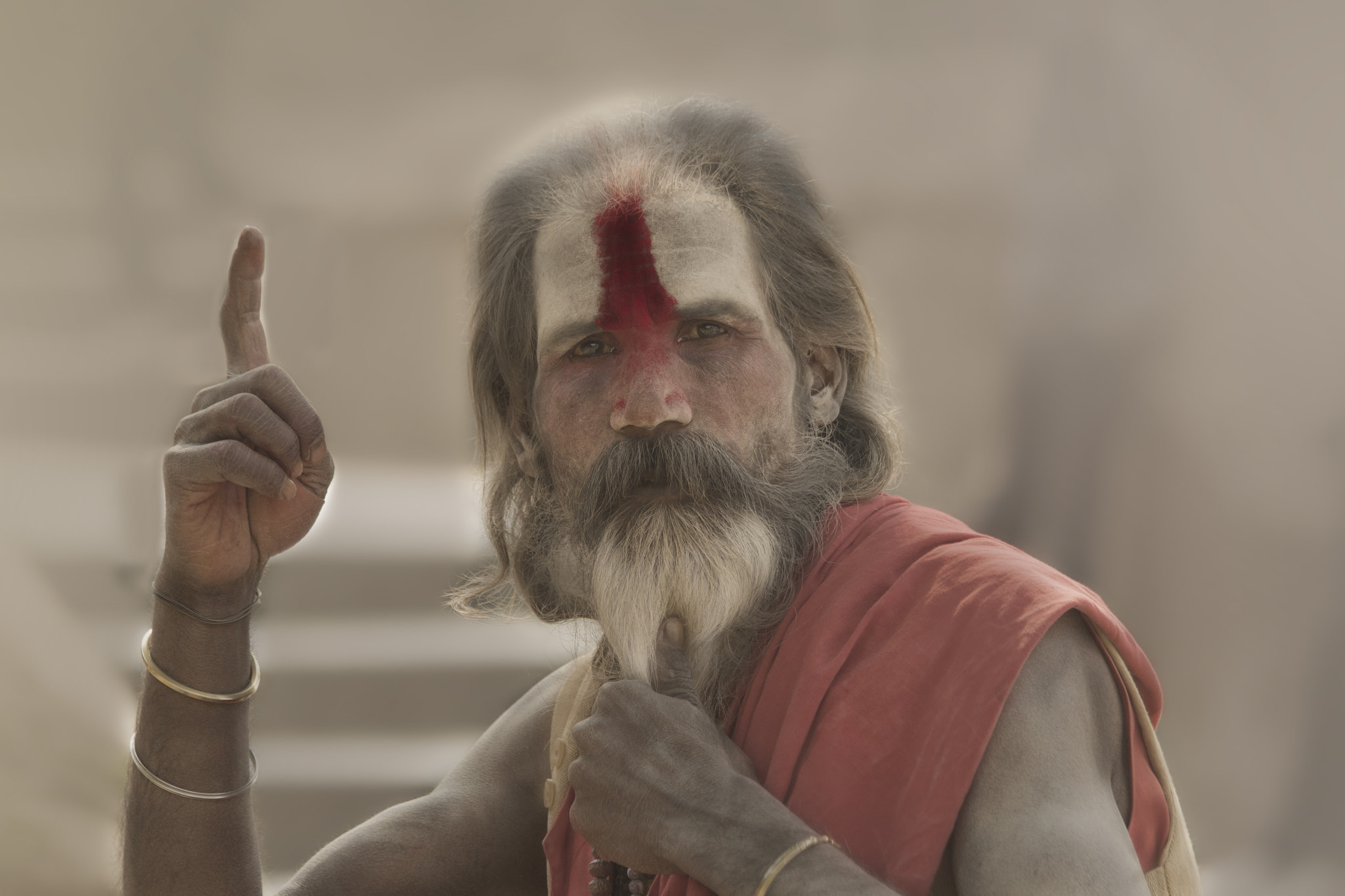Canon EF 70-300mm F4-5.6 IS USM sample photo. Priest pashupatinath temple photography