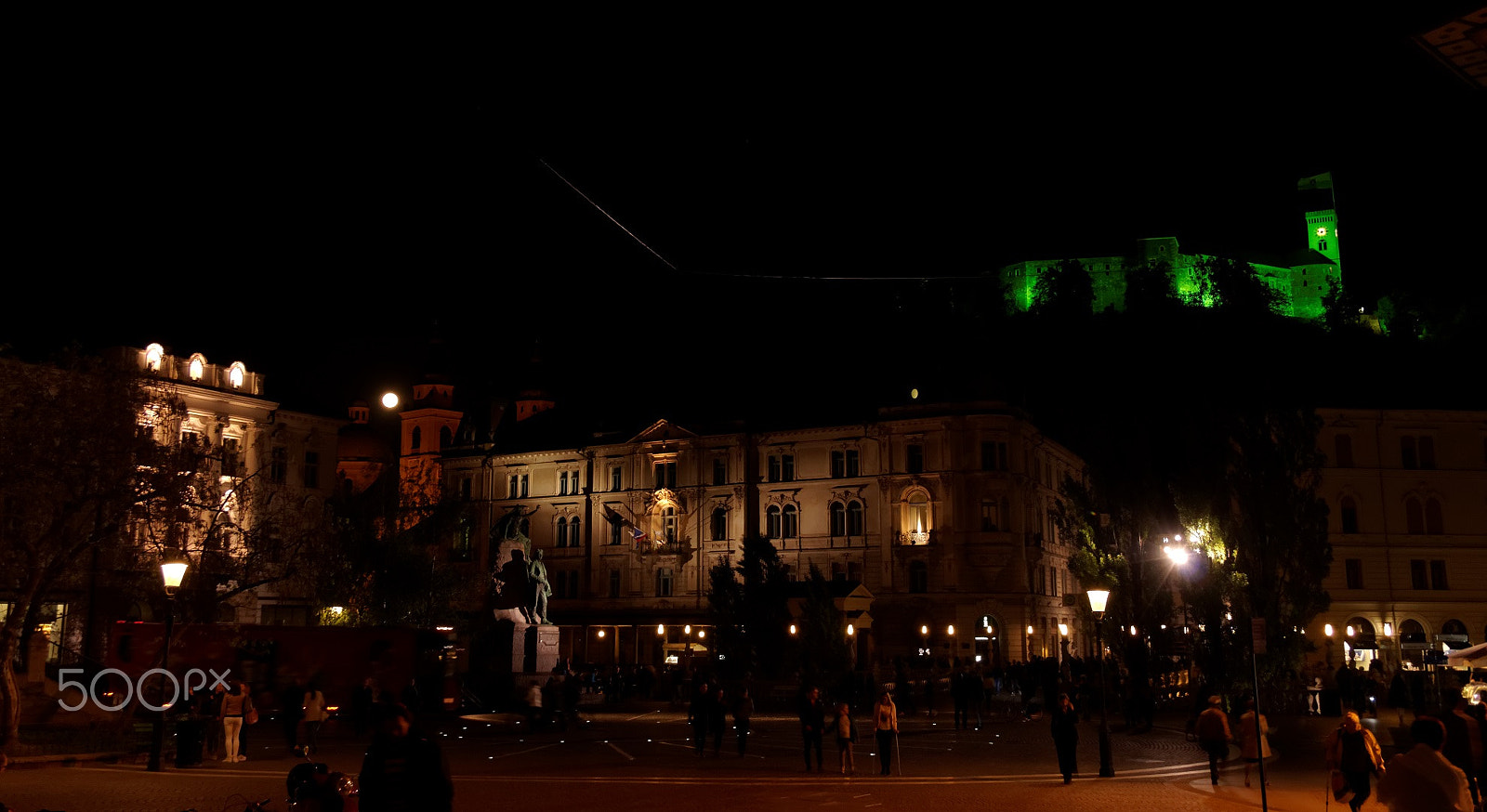Sigma Lens (8 255) sample photo. Ljubljana presern square at night () photography