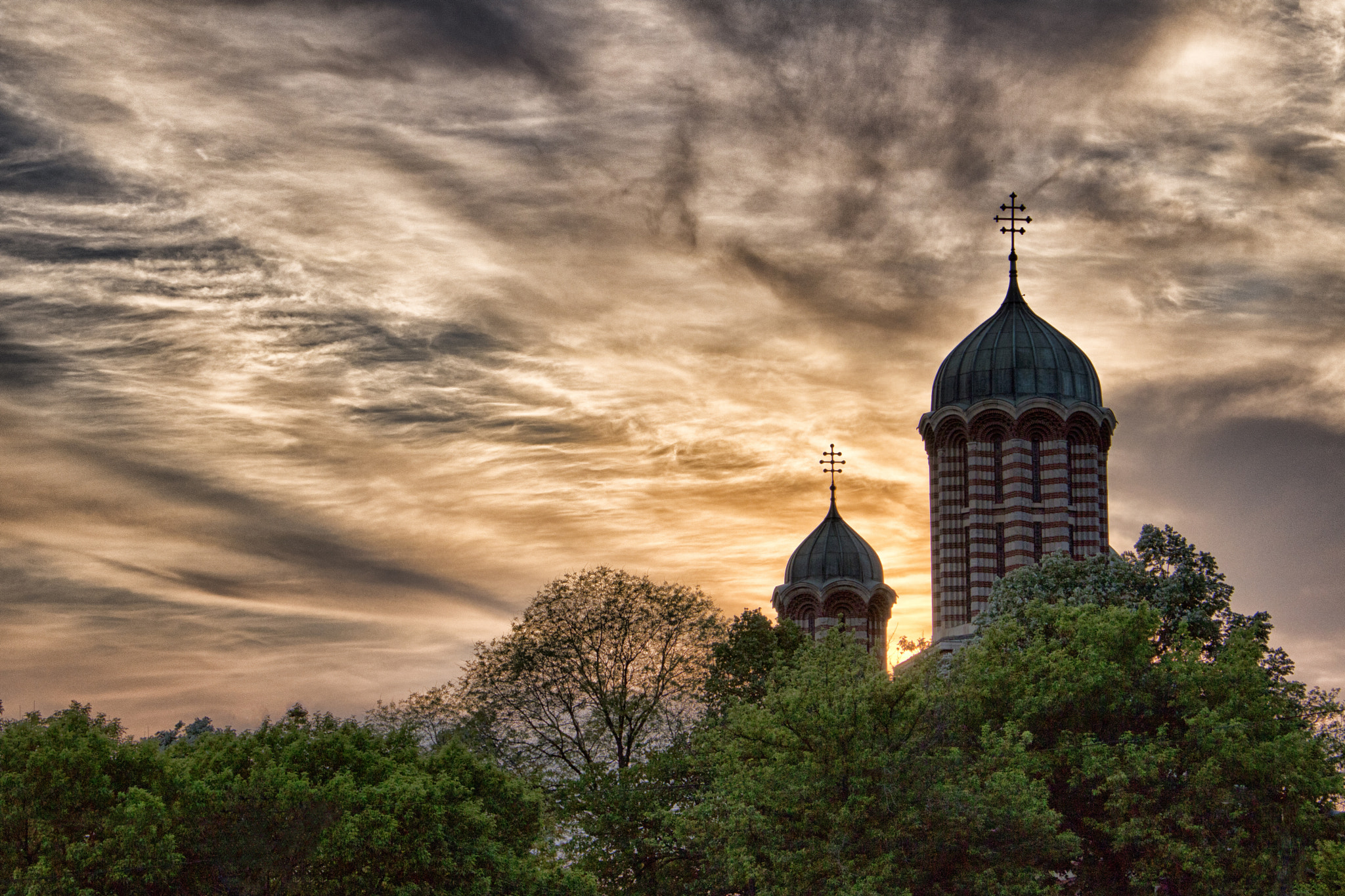 Canon EOS 750D (EOS Rebel T6i / EOS Kiss X8i) sample photo. Church at sunset photography