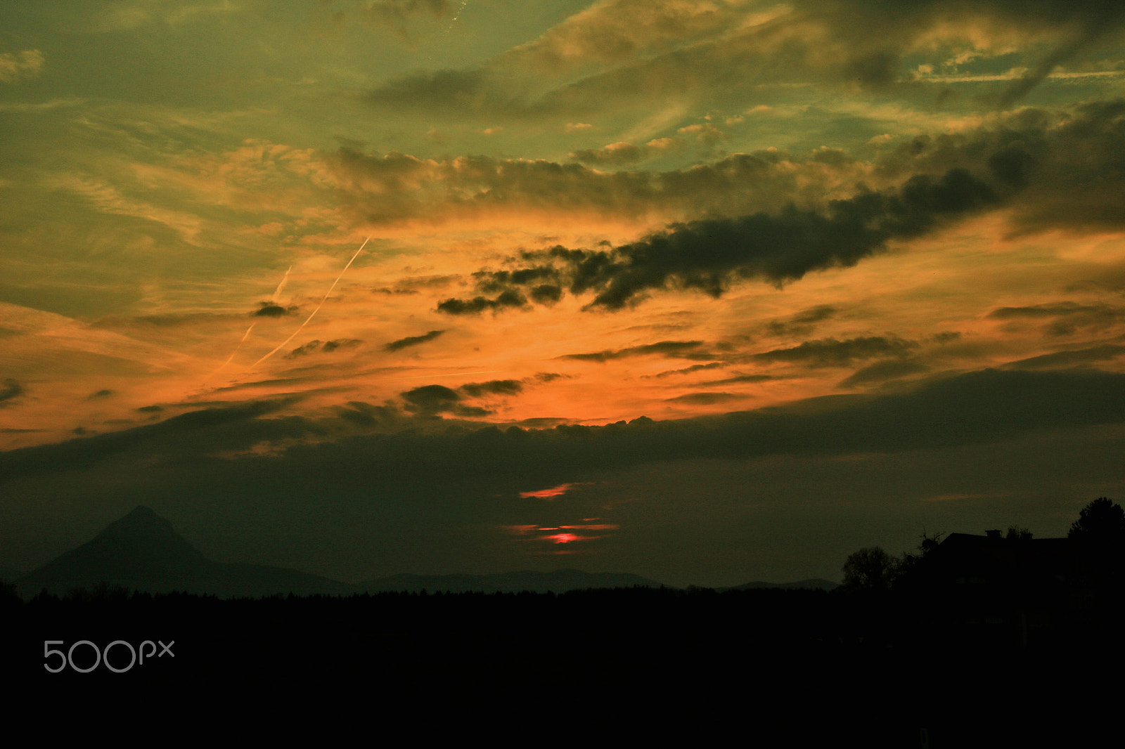 Canon EOS 750D (EOS Rebel T6i / EOS Kiss X8i) sample photo. Sonnenuntergang helllbrun4 photography