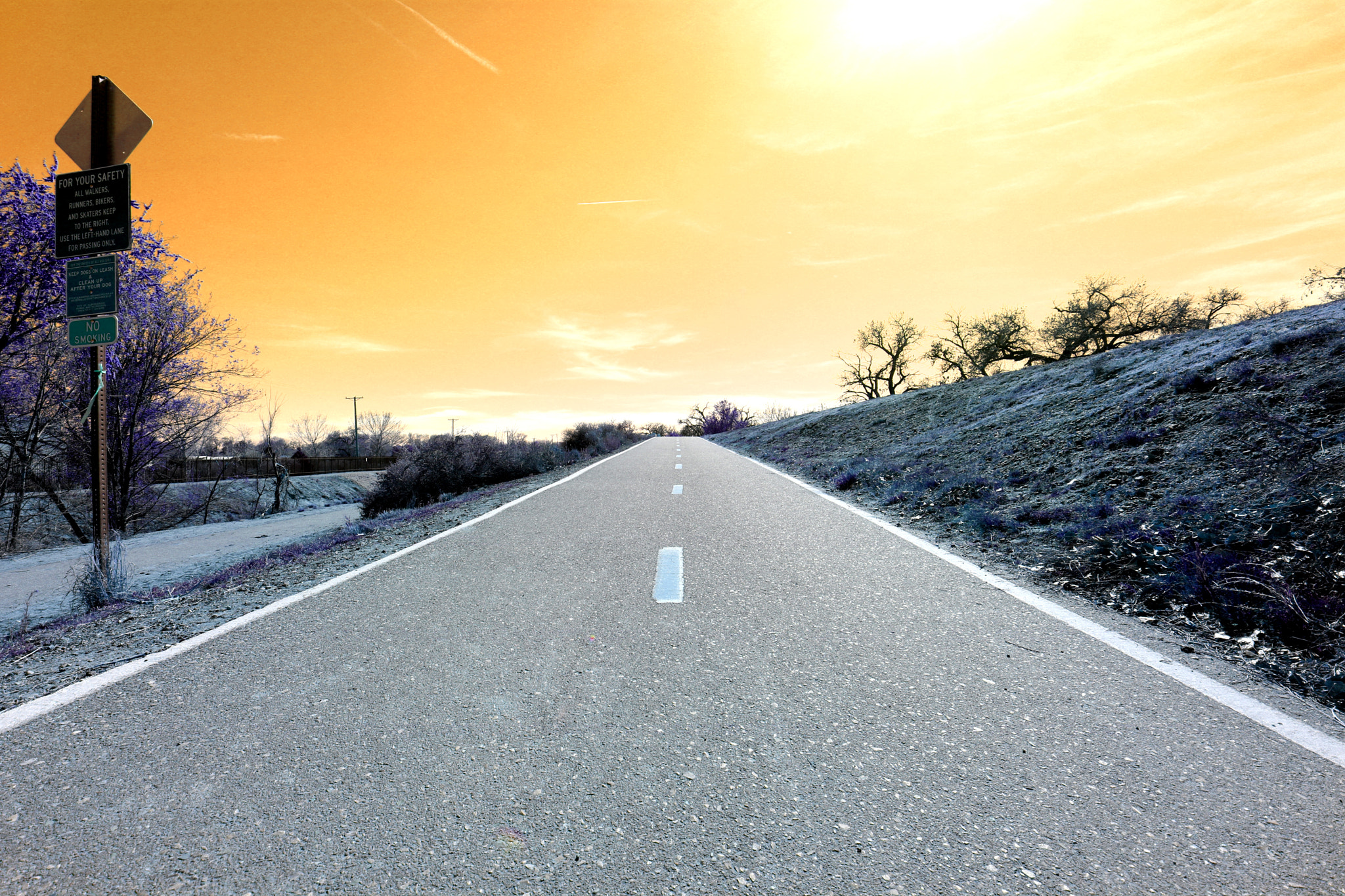 Canon EF-S 10-18mm F4.5–5.6 IS STM sample photo. Roads photography