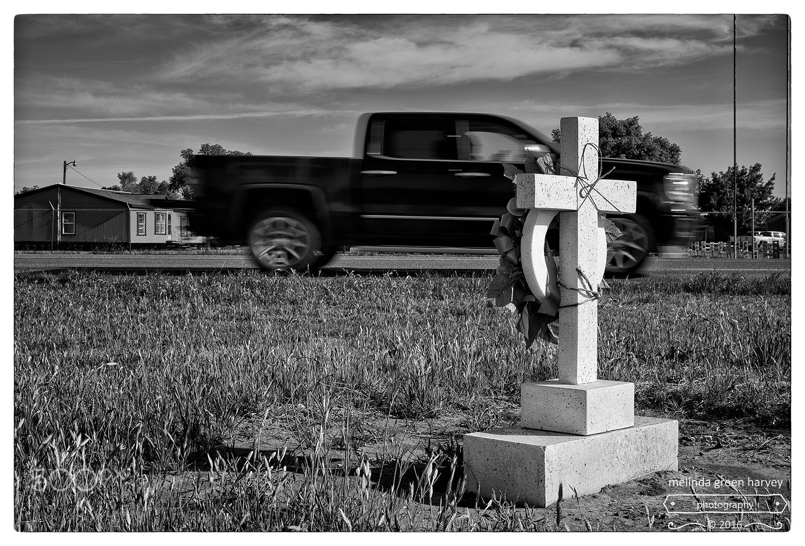 Leica Summarit-M 50mm F2.4 sample photo. The road home - mile 2.7: descanso en paz photography