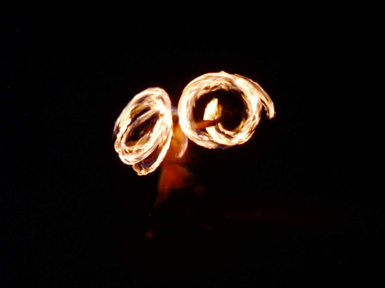 Kodak Picture Maker G3 sample photo. Luau fireplay photography